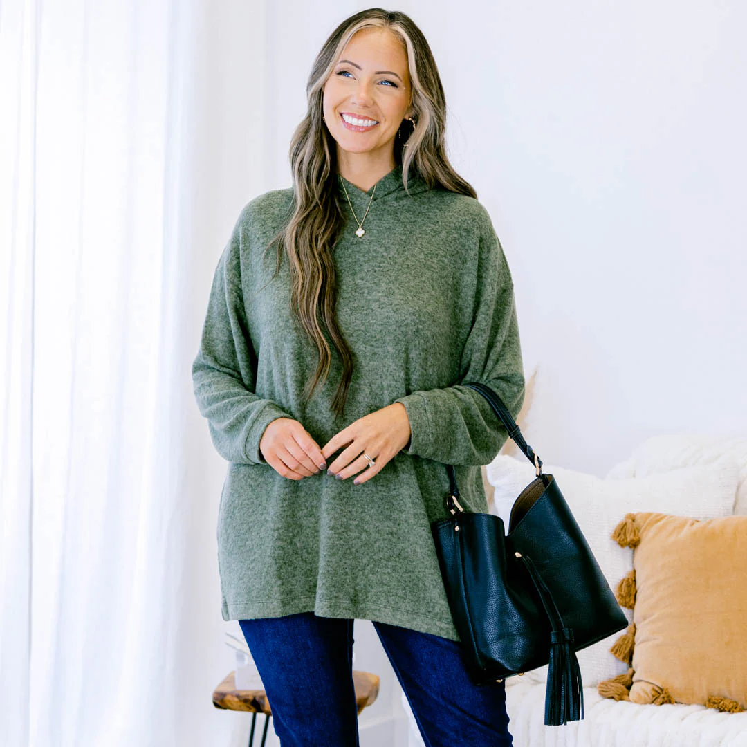 I Am On The Go Top, Dark Olive - Giverhouse