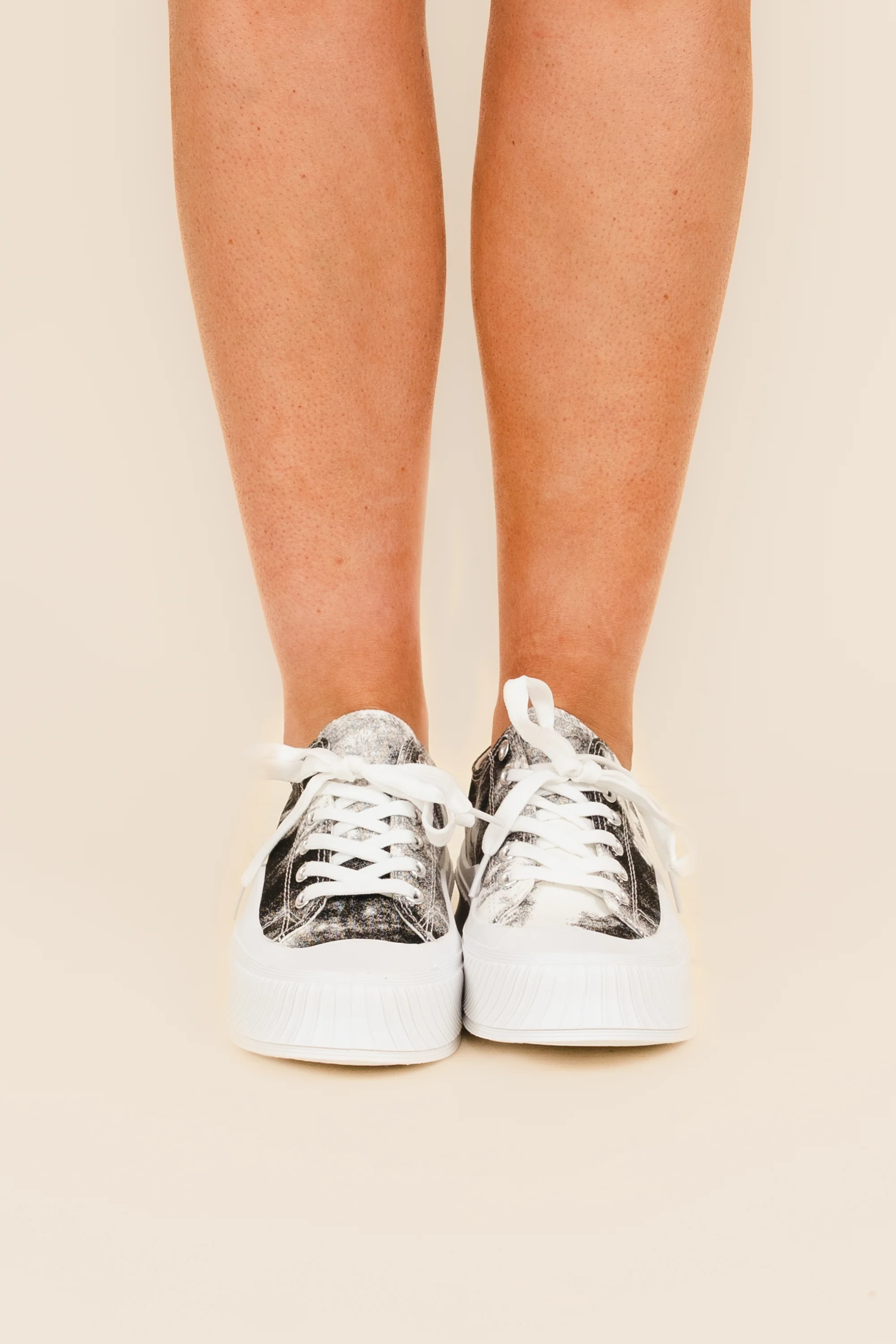 Stepping Into The Scene Sneakers, Black - Giverhouse