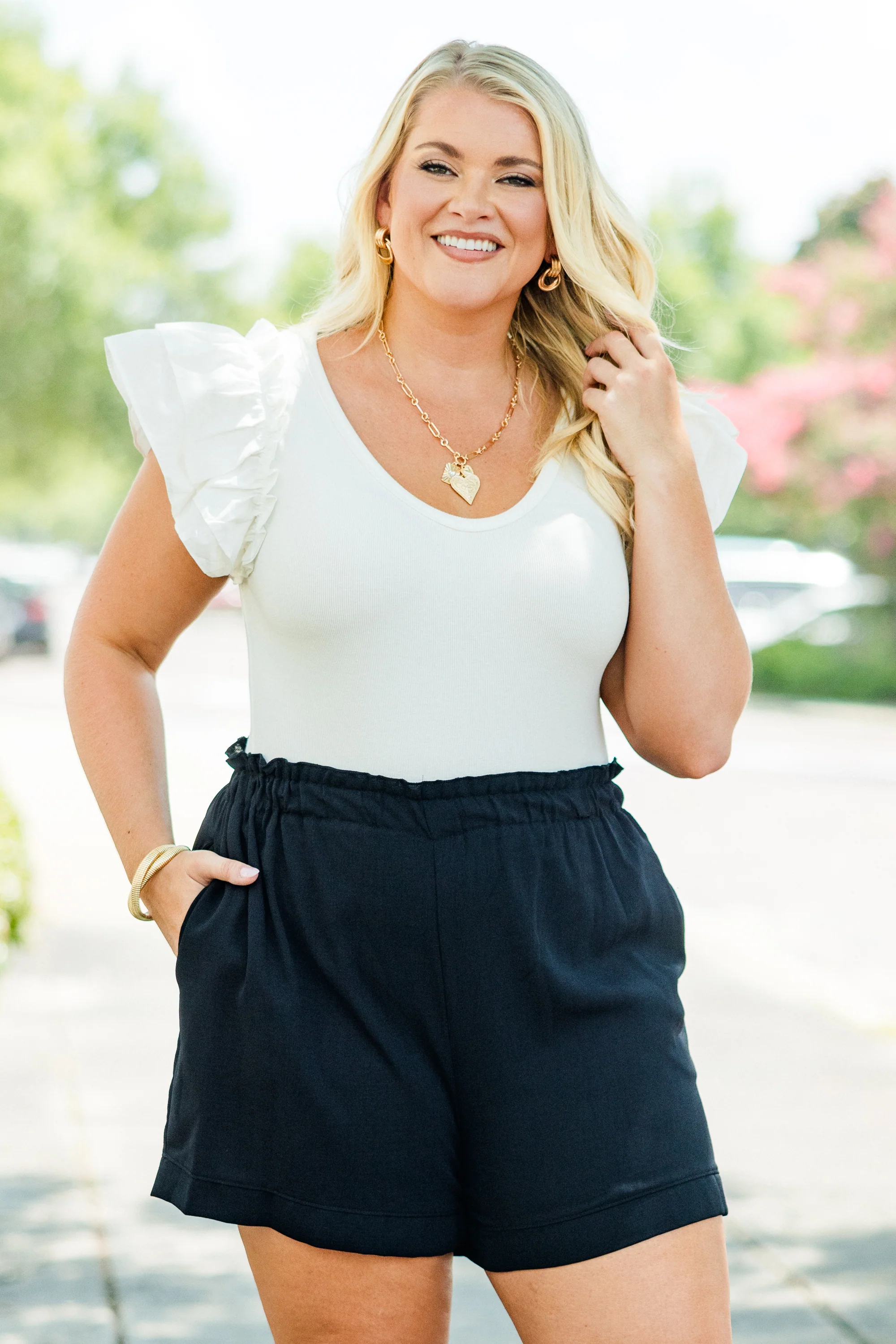 Go With Grace Shorts, Black - Giverhouse