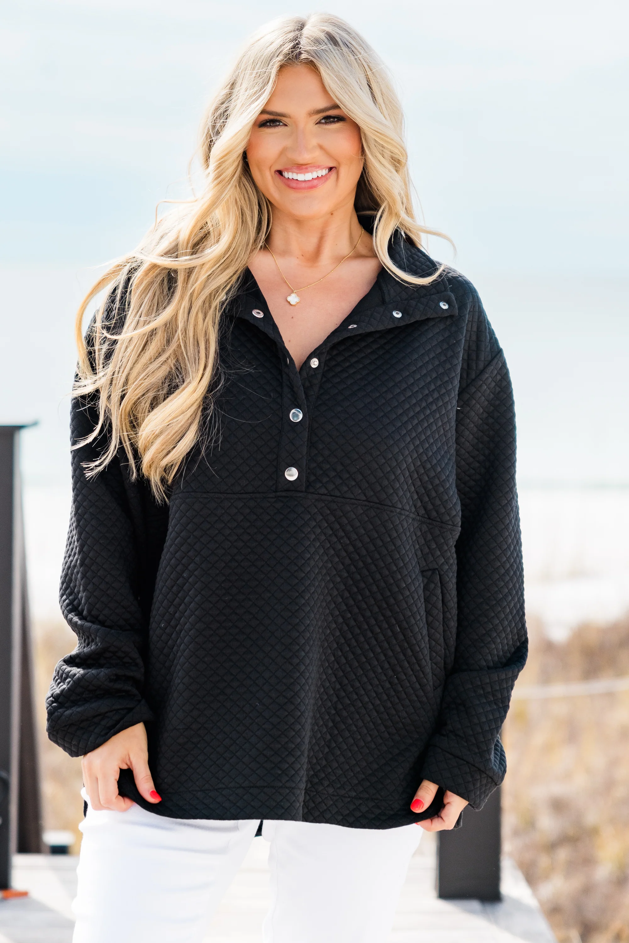 Snuggle Me Up Pullover, Black - Giverhouse