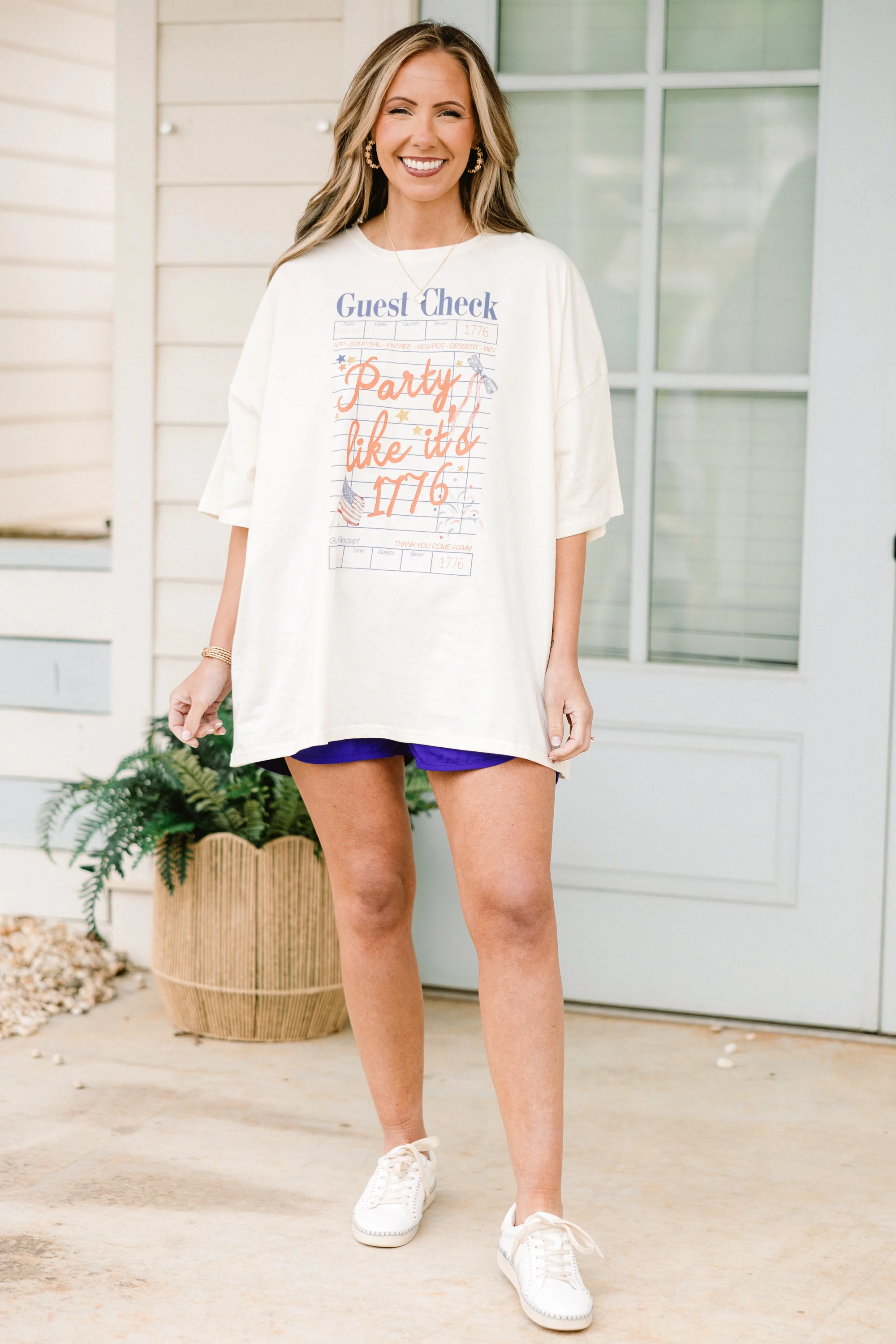 Run The World Shorts, Bright Blue - Giverhouse