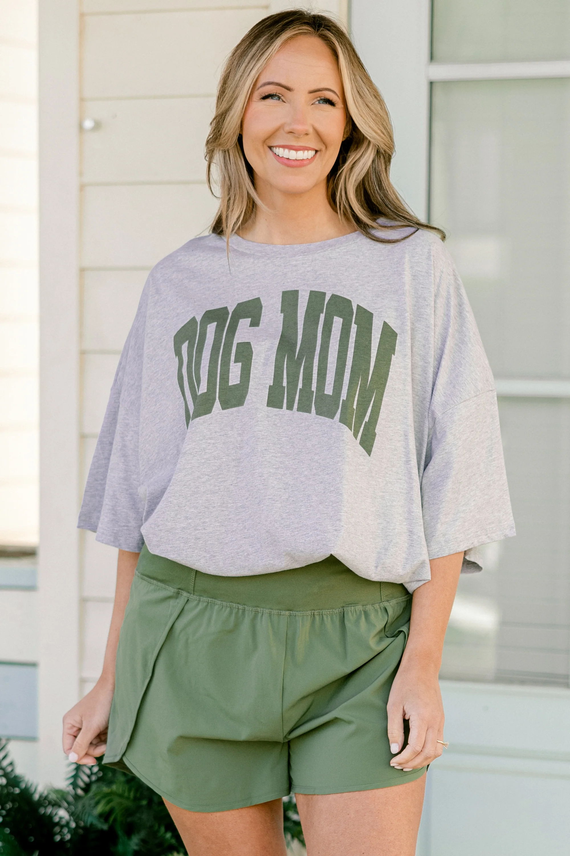 Sporty Chic Short, Light Olive - Giverhouse