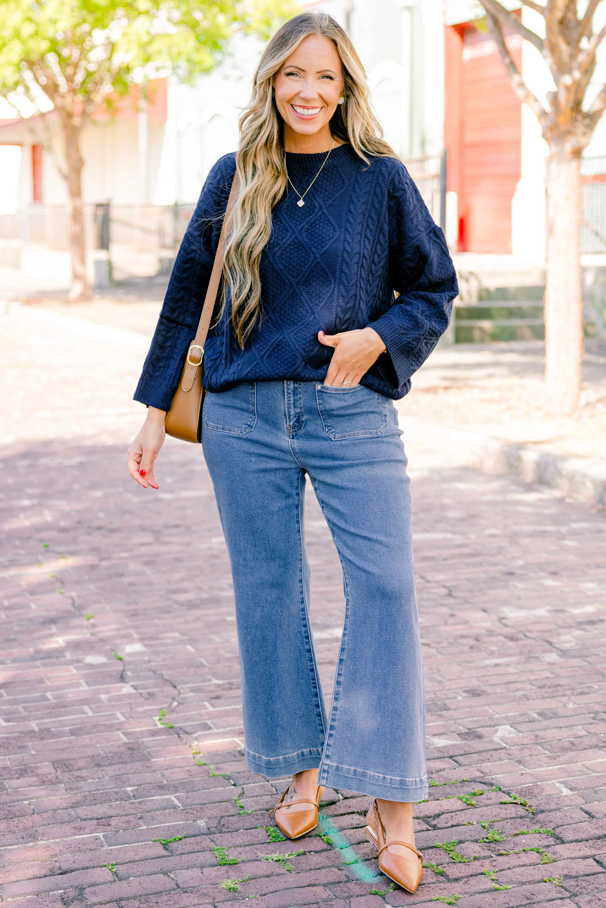 Crossing Channels Sweater, Navy - Giverhouse