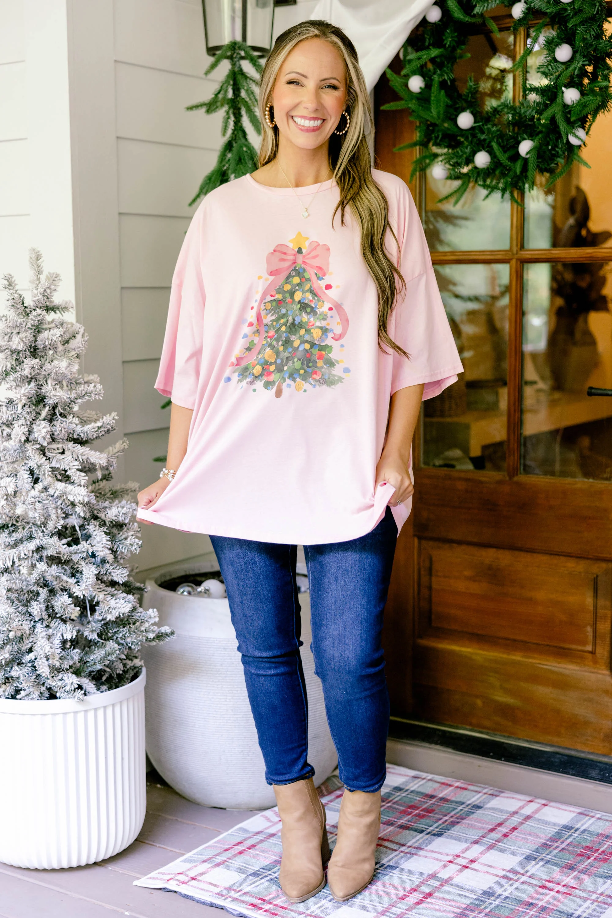 Christmas Queen Boyfriend Tee, Dusty Pink - Giverhouse