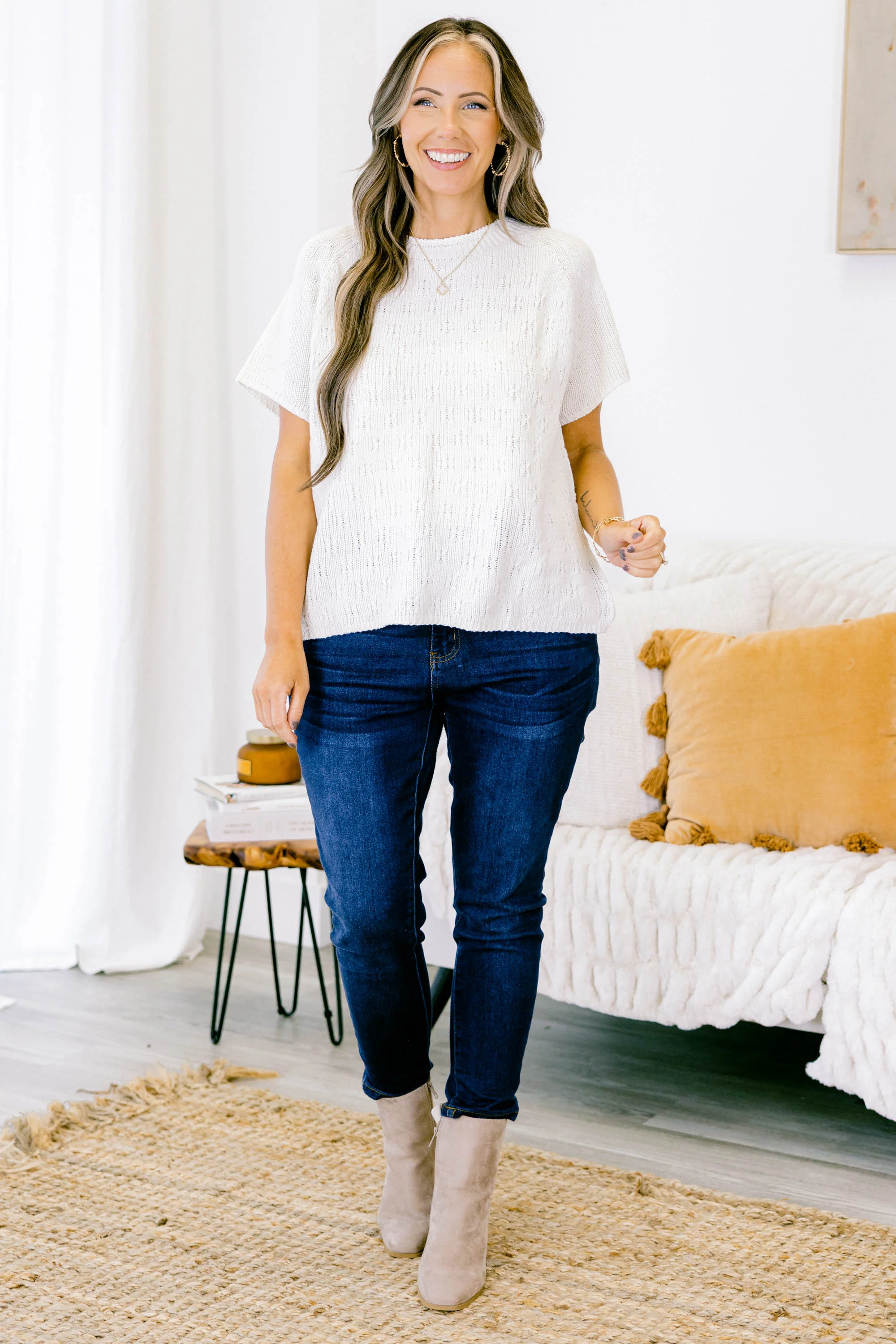 On The Daily Top, Cream - Giverhouse