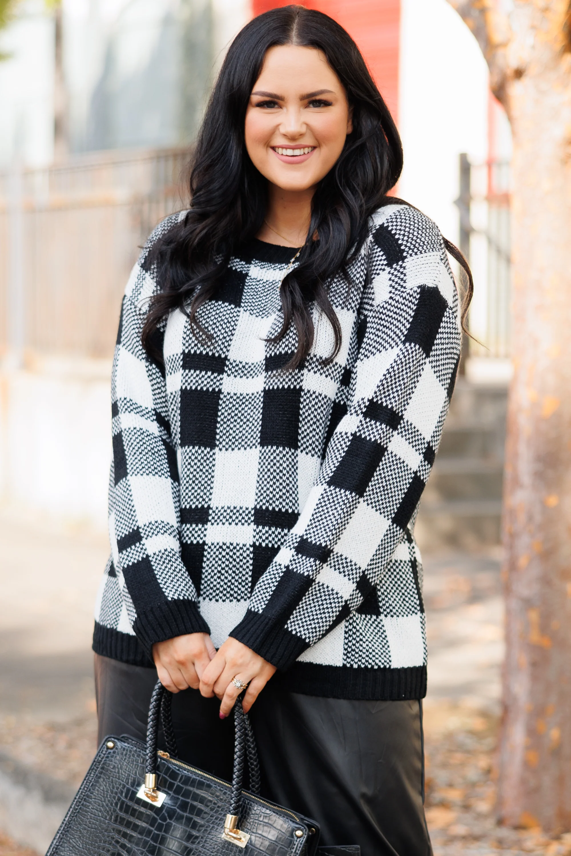 Cute and Cozy Pullover, Black - Giverhouse