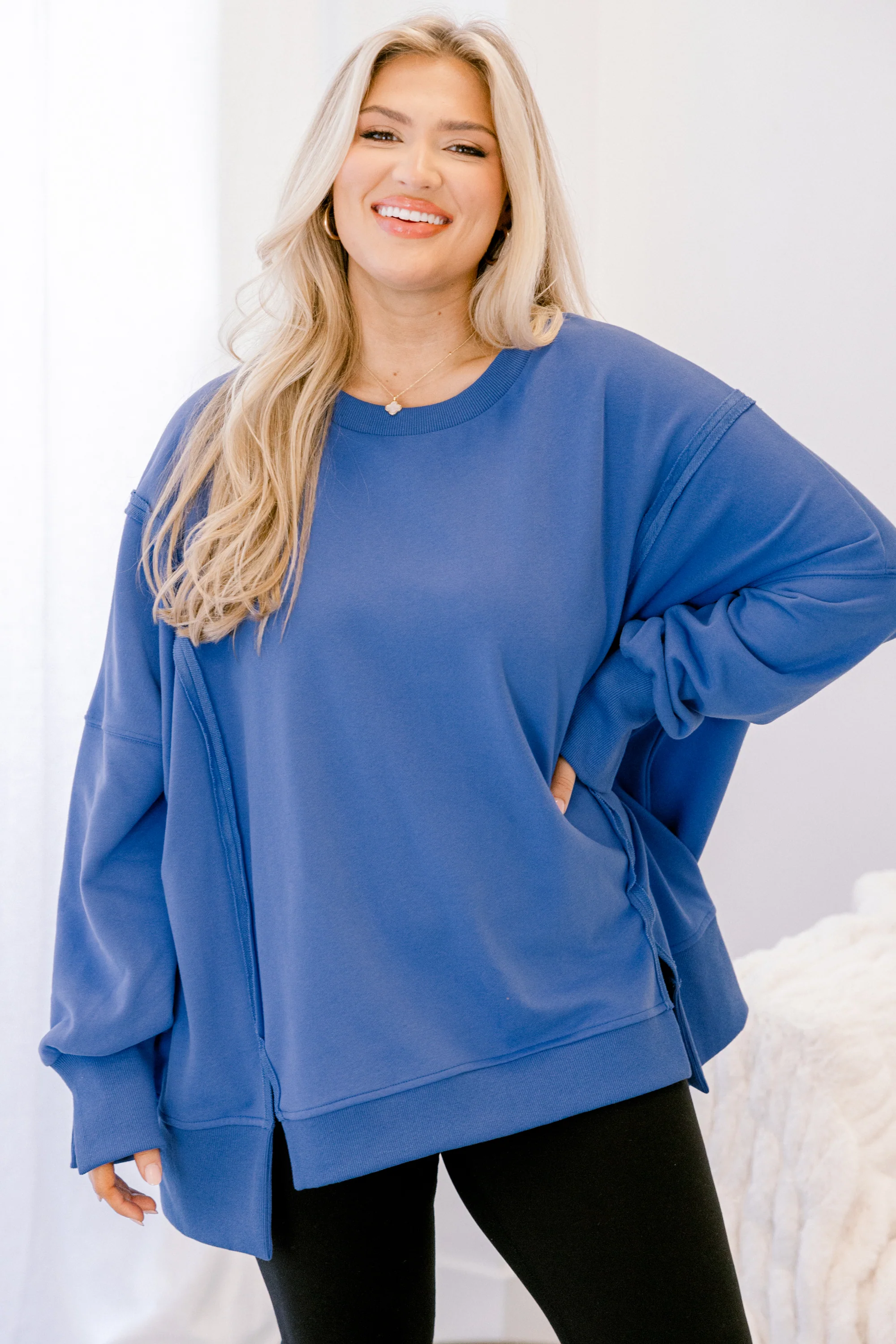 Sunset Glow Pullover, Bright Blue - Giverhouse