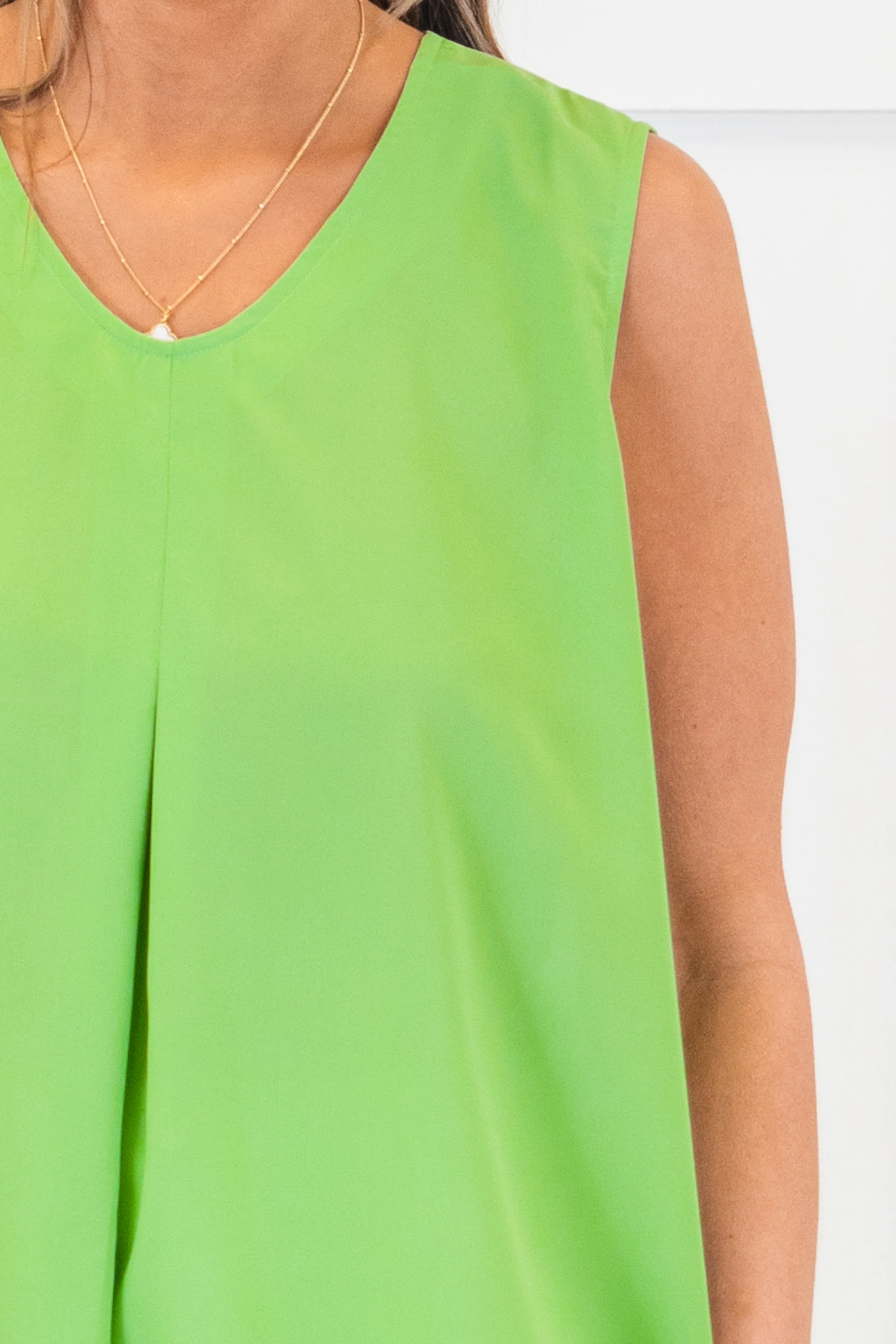 Embrace The Present Tank, Light Green - Giverhouse