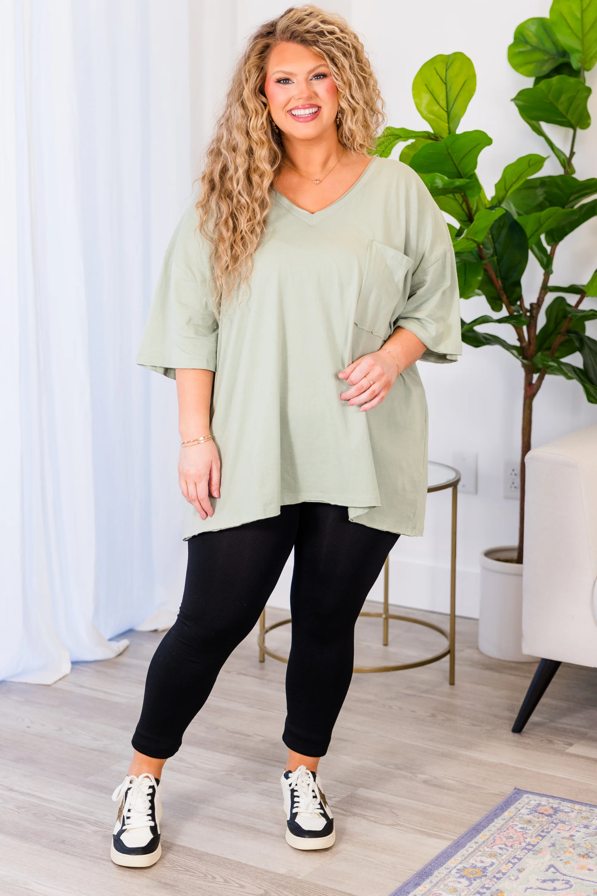 Dancing In The Mirror Top, Light Sage - Giverhouse