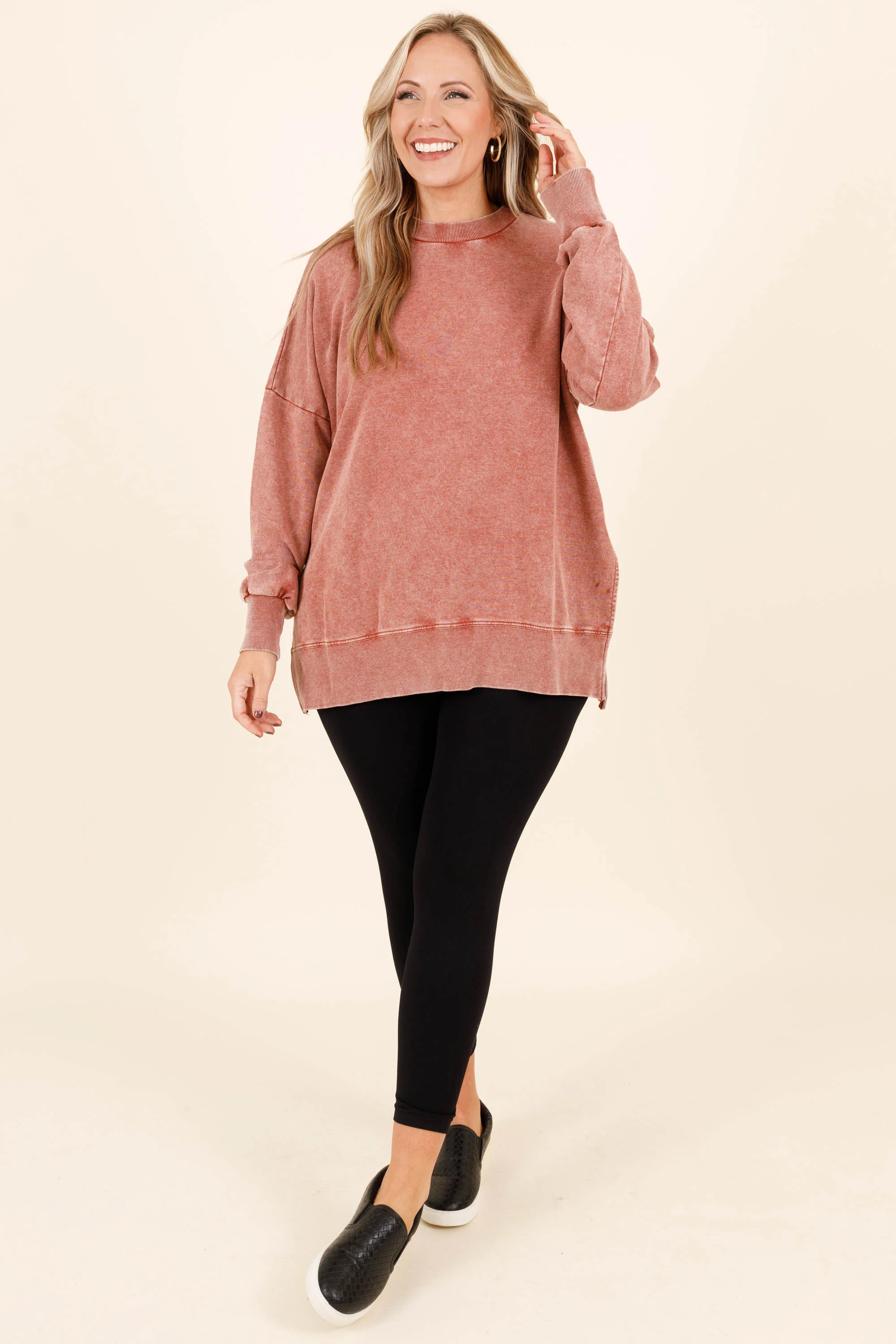 Cozy Crewneck Pullover, Rust - Giverhouse