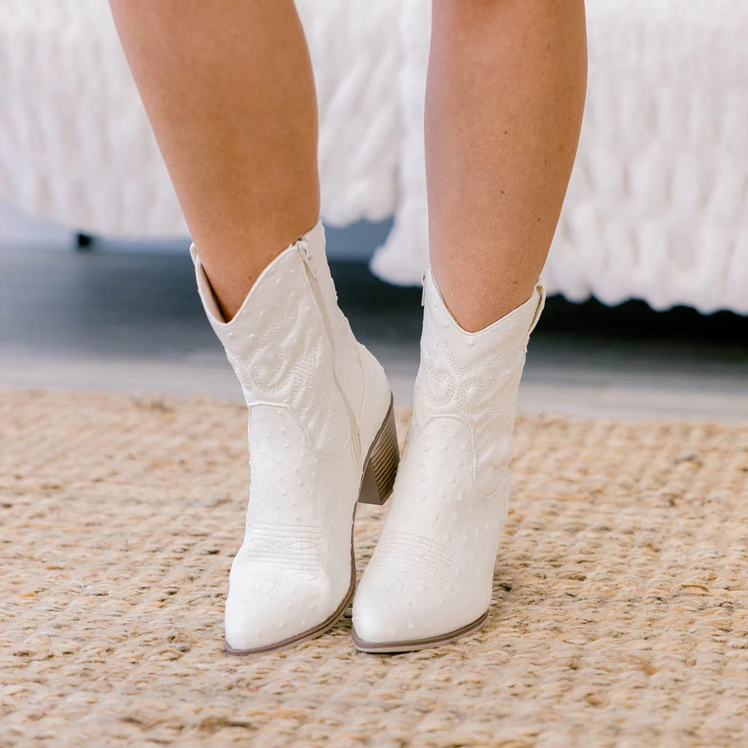 Taking The Step Booties, Ivory - Giverhouse
