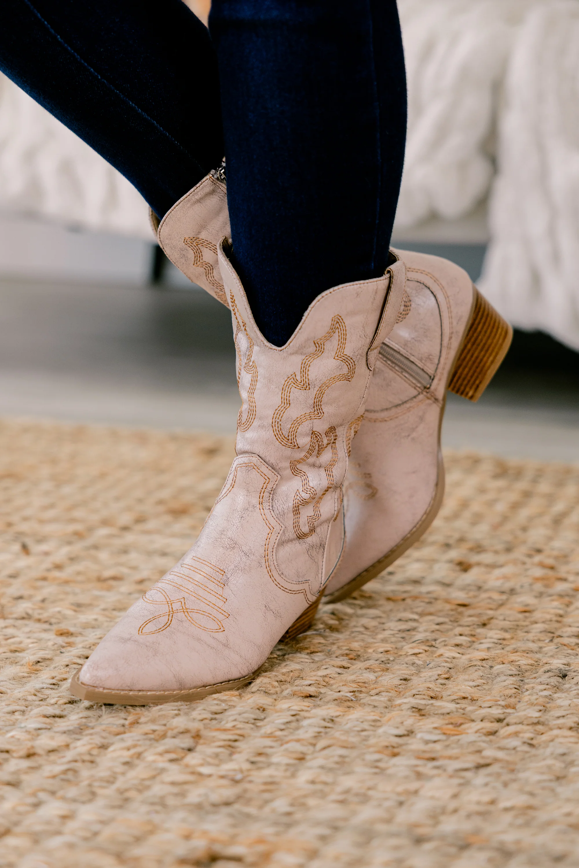 Corky's: Keeping Up With You Boots, Putty Crackle - Giverhouse