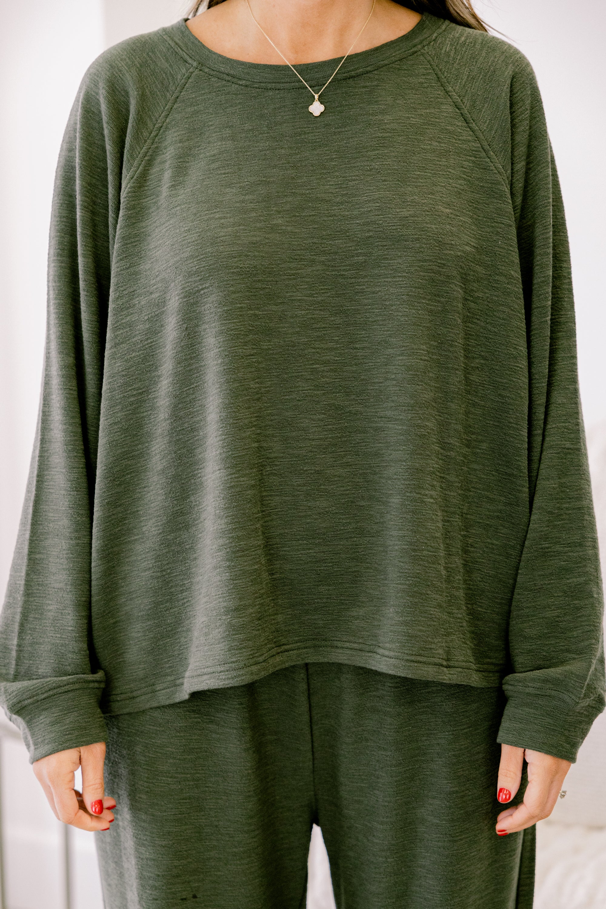 Lazy Saturday Nights Set, Dark Olive - Giverhouse