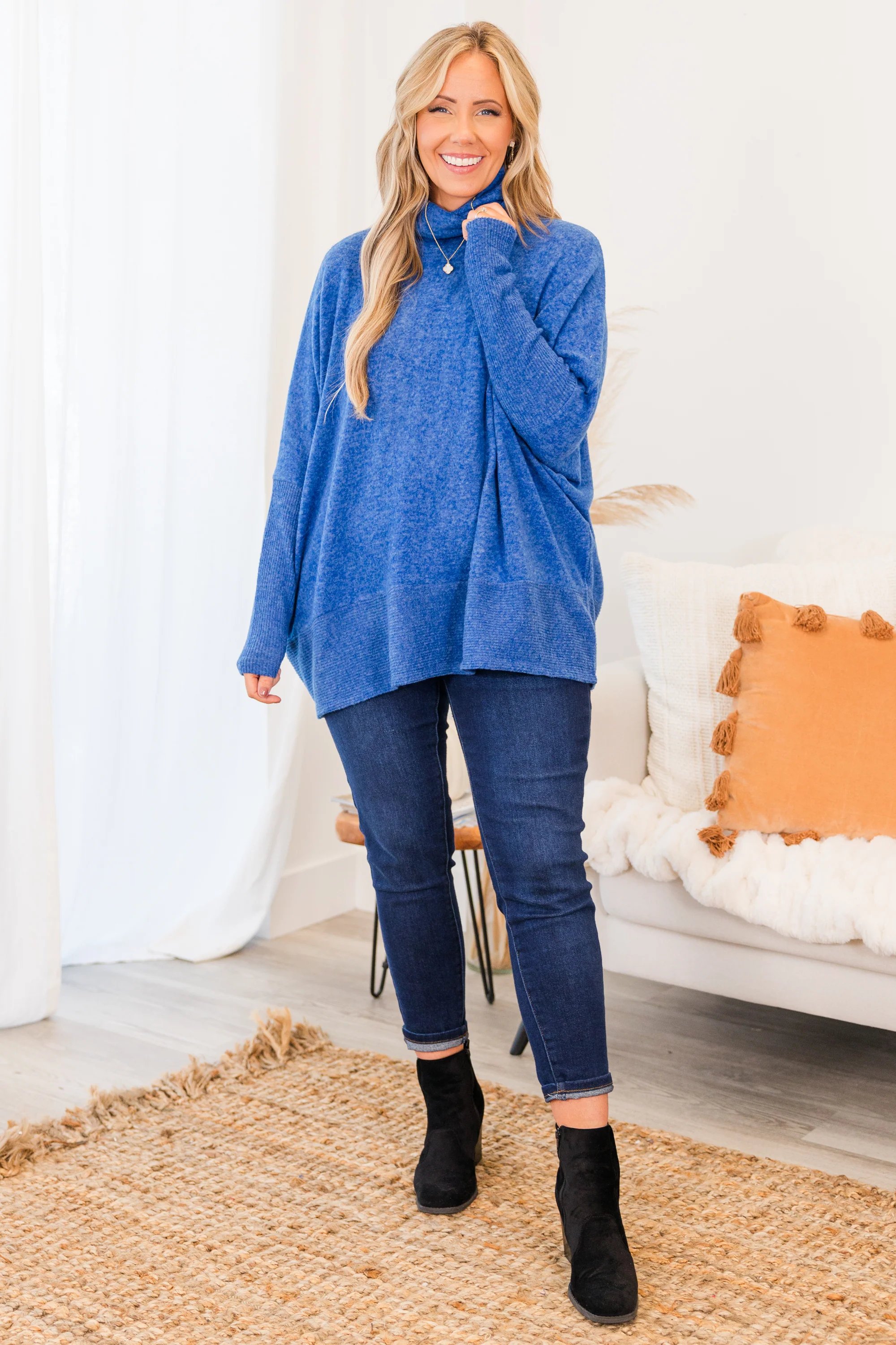 Mind Made Up On You Sweater, Navy - Giverhouse