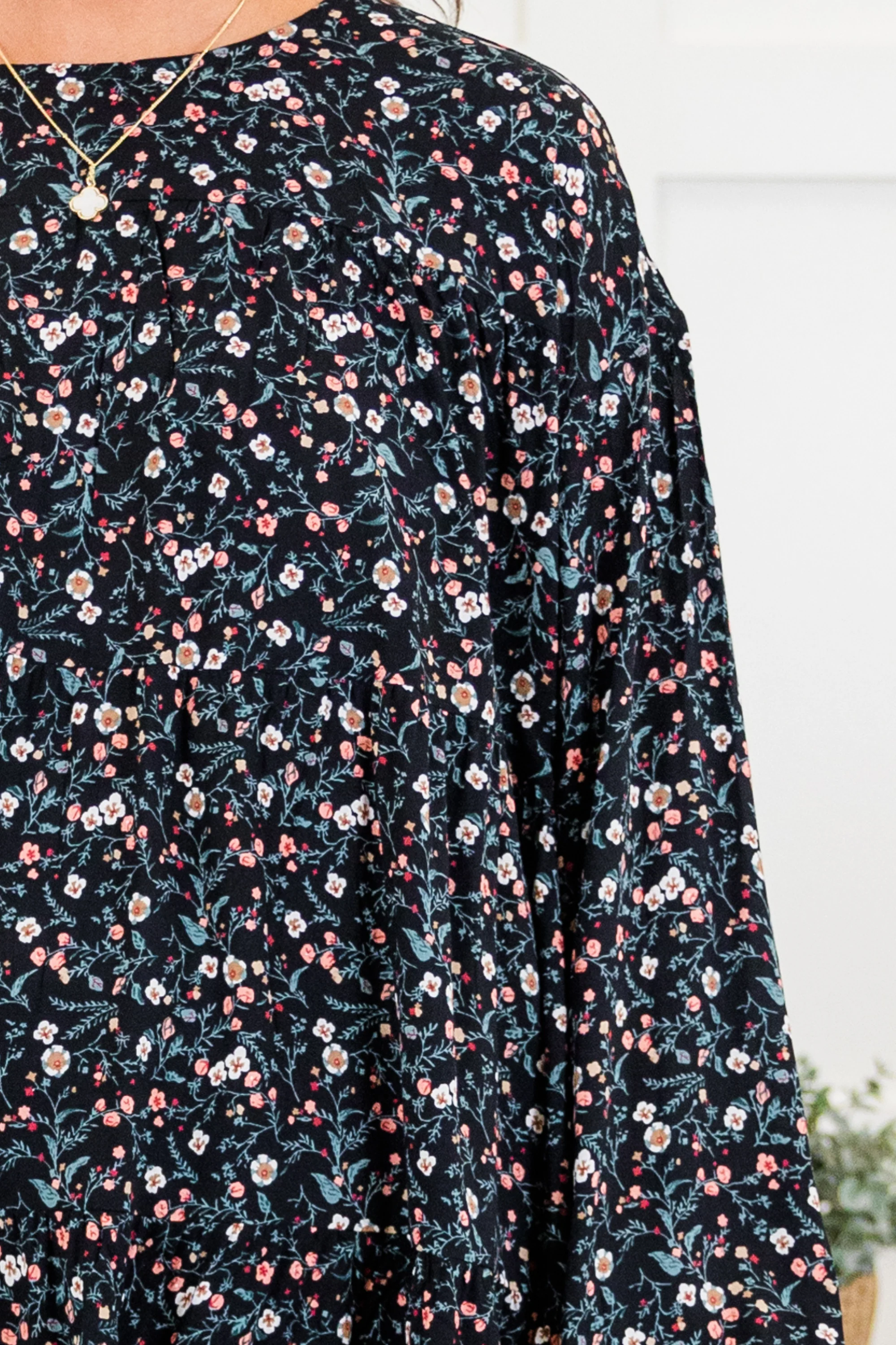 Anytime Now Top, Black - Giverhouse