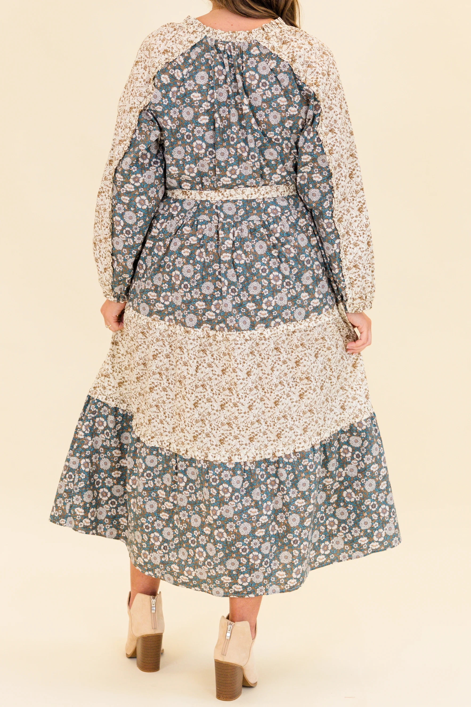 Runway With Me Maxi Dress, Olive Multi - Giverhouse