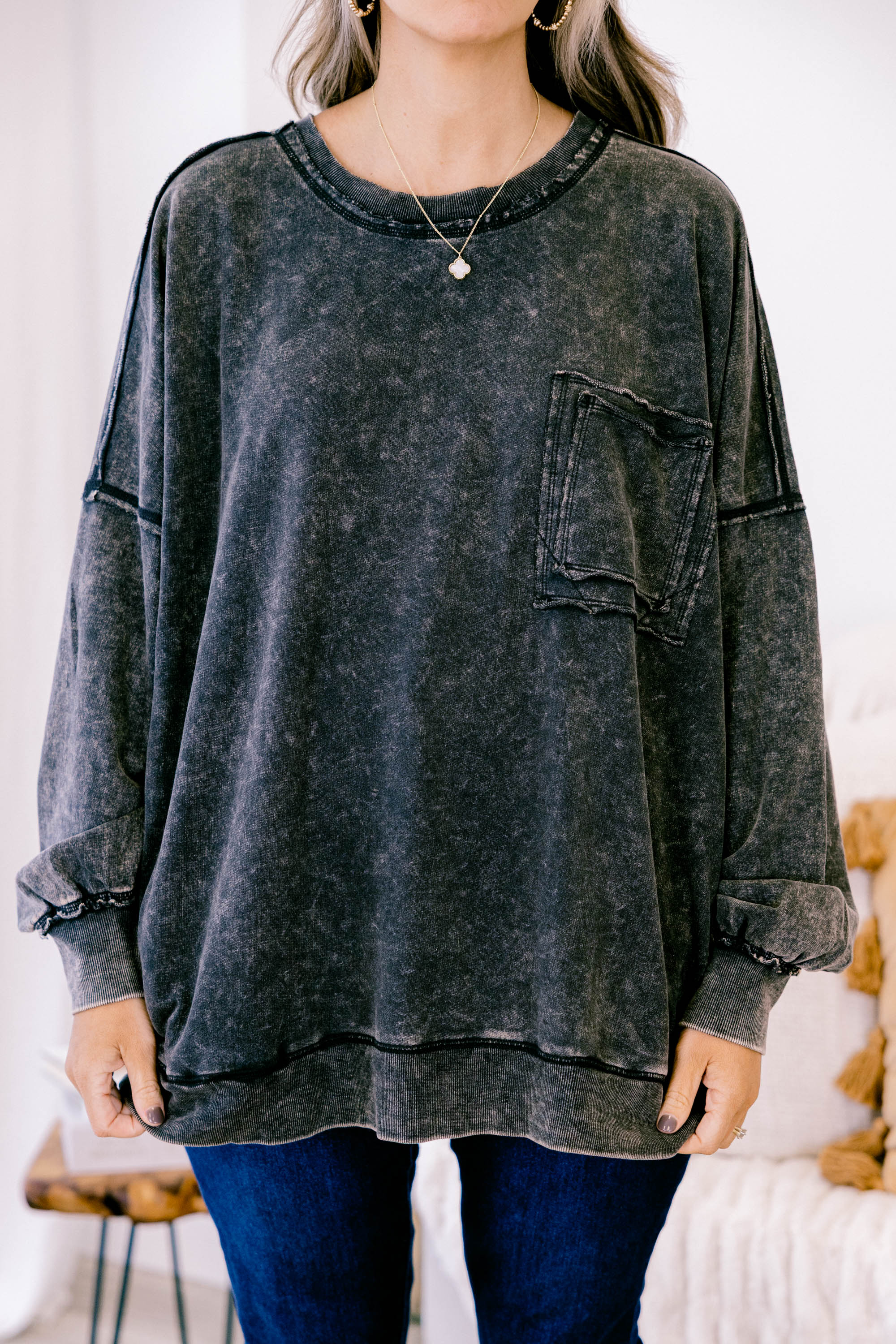 Staying Positive Top, Ash Black - Giverhouse