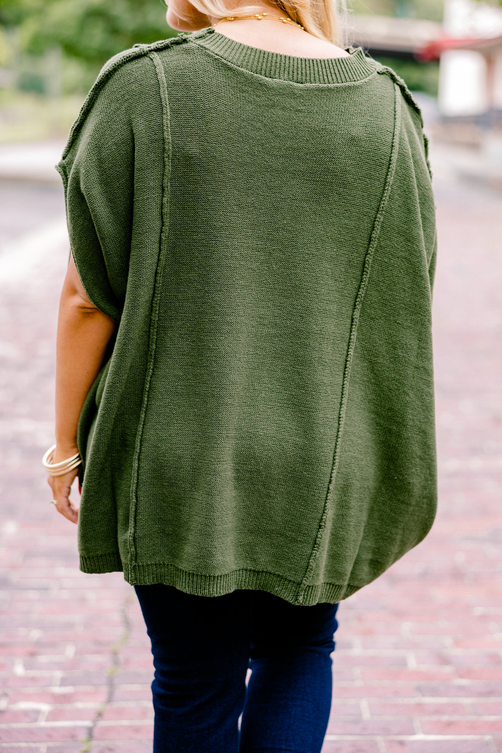 On My Way Over Sweater, Olive - Giverhouse