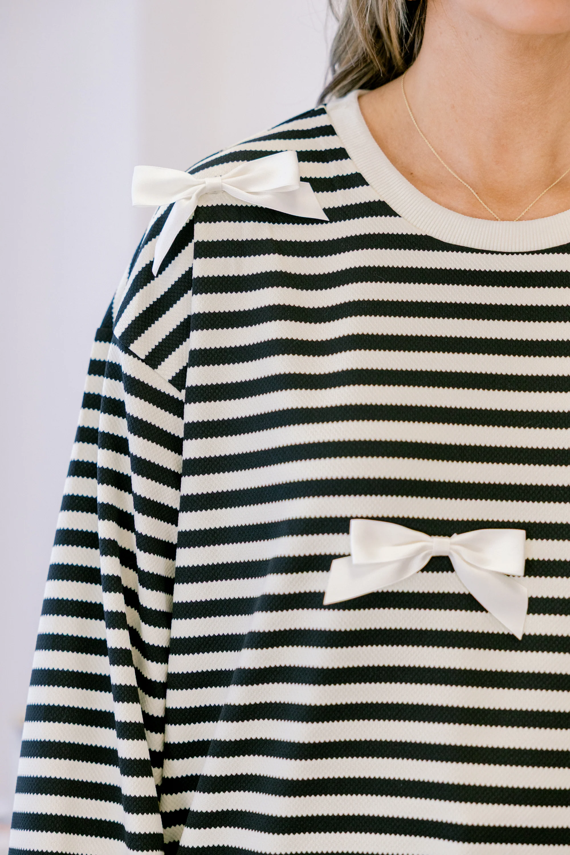 Bow-tiful Girl Pullover, Black - Giverhouse