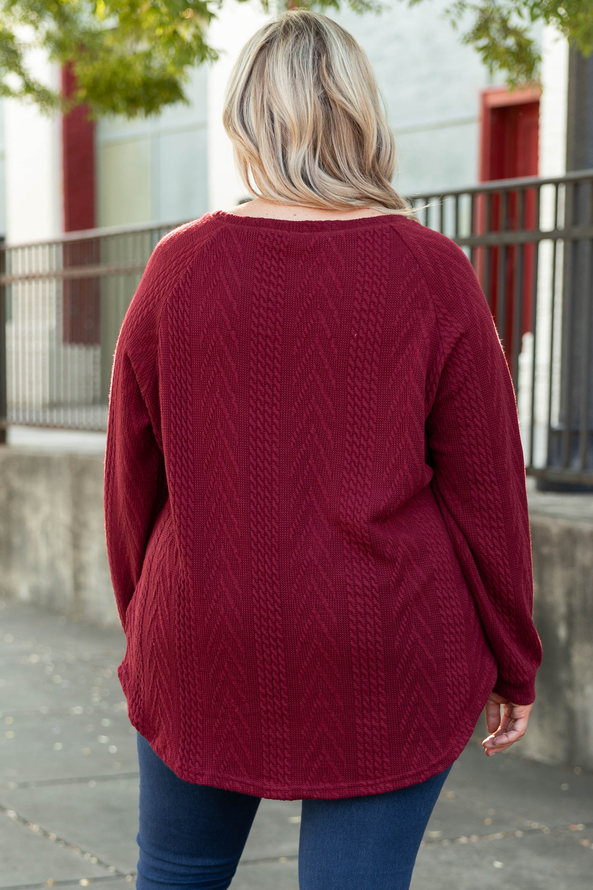 Slouchy Cableknit, Wine - Giverhouse
