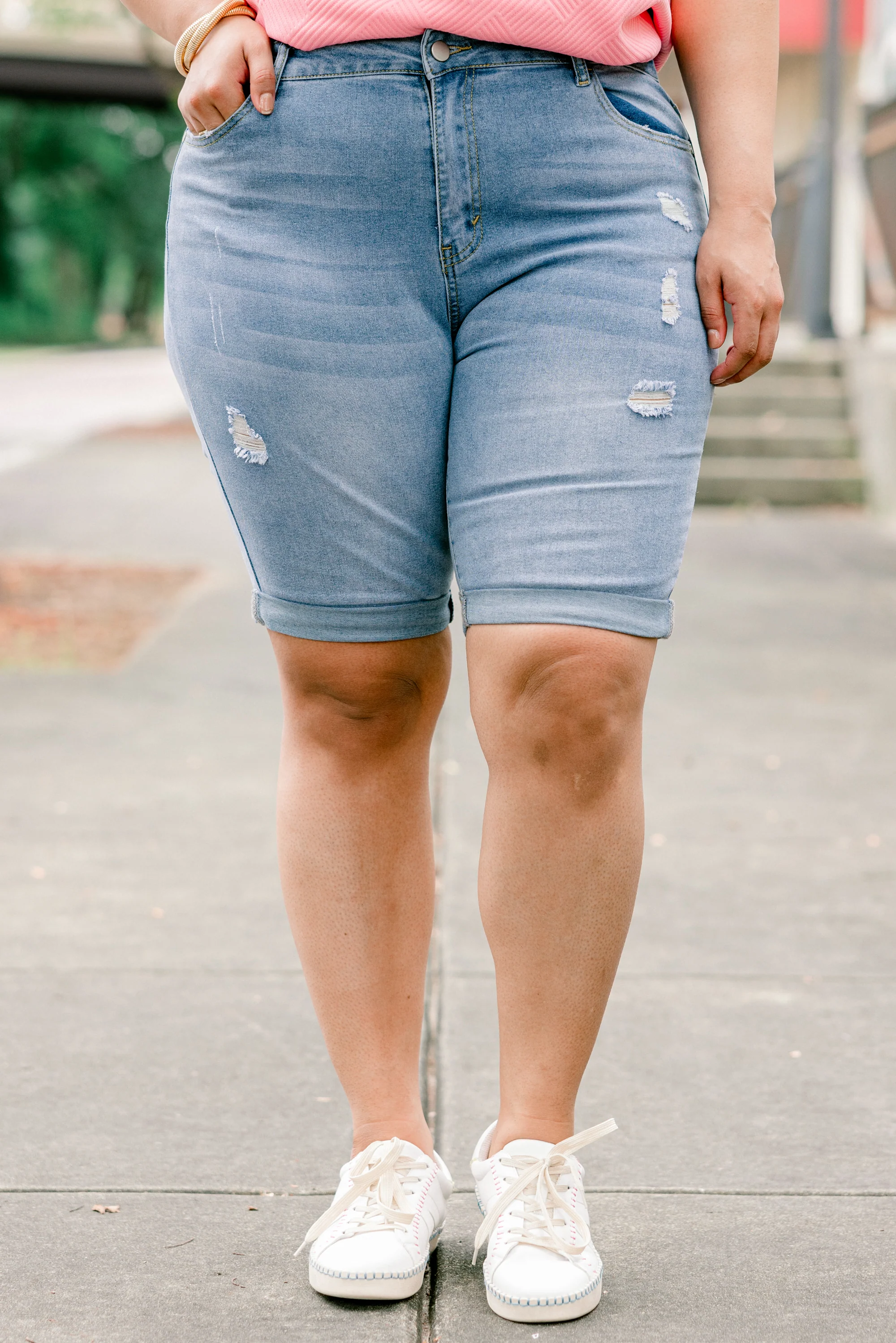 Palm Oasis Shorts, Light Wash - Giverhouse