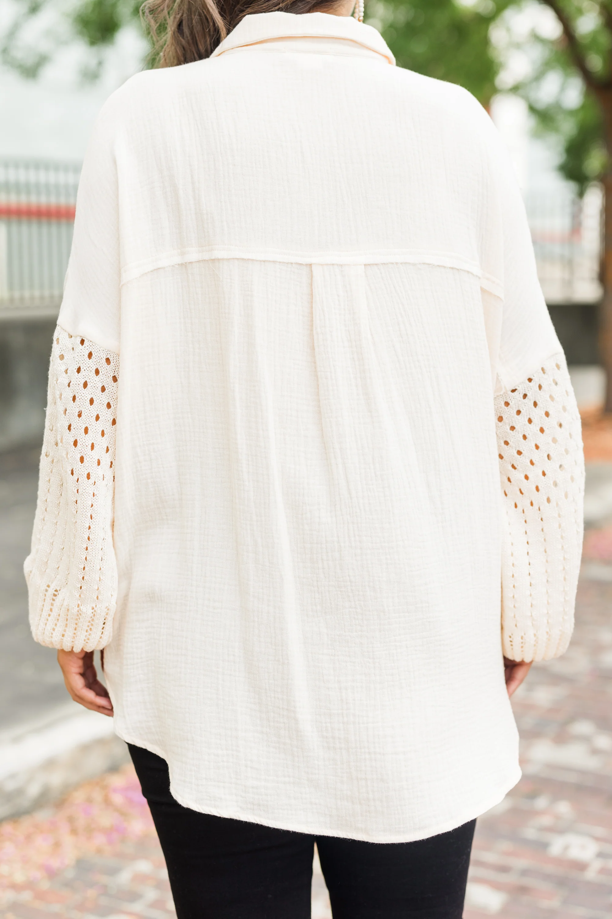 Whispering Petals Top, Cream - Giverhouse