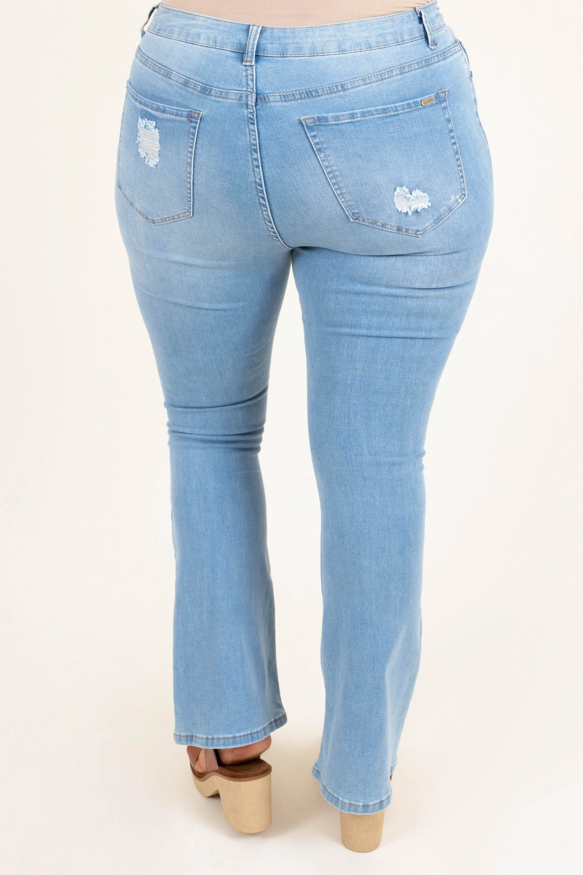 Country Girl Dreams Jeans, Light Wash - Giverhouse