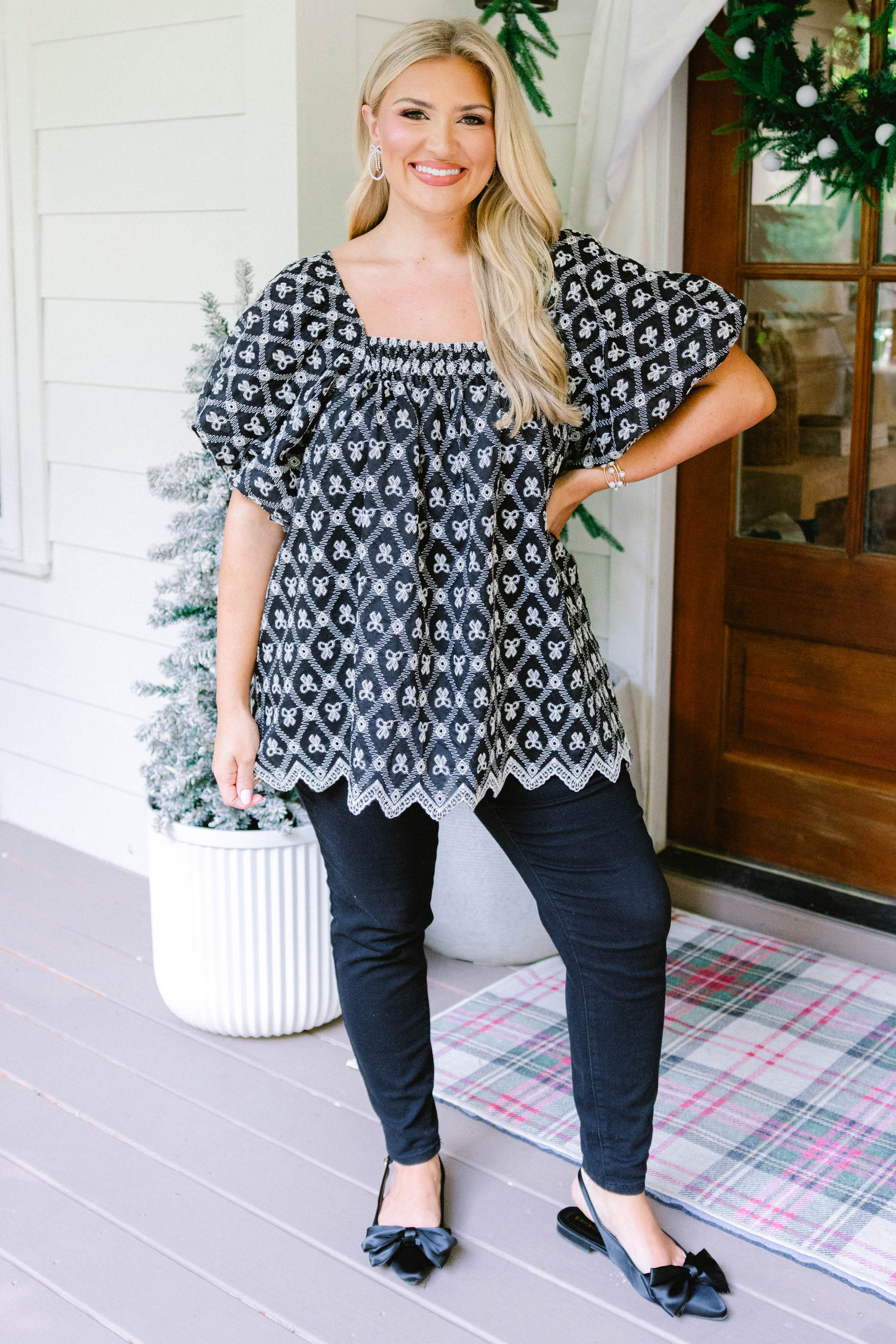 Cozy Love Top, Black Lace Bow - Giverhouse