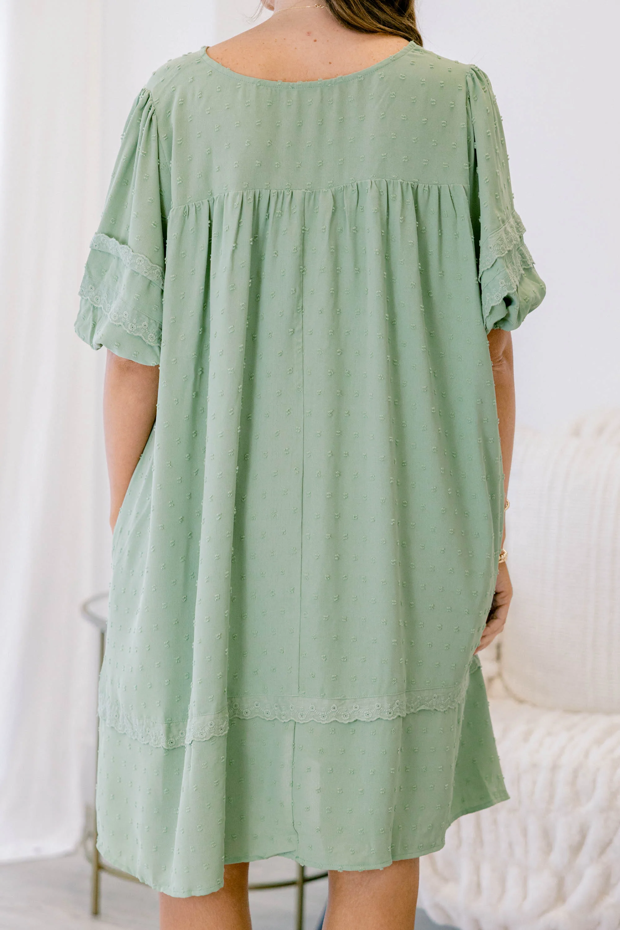 Calm Feelings Dress, Light Sage - Giverhouse