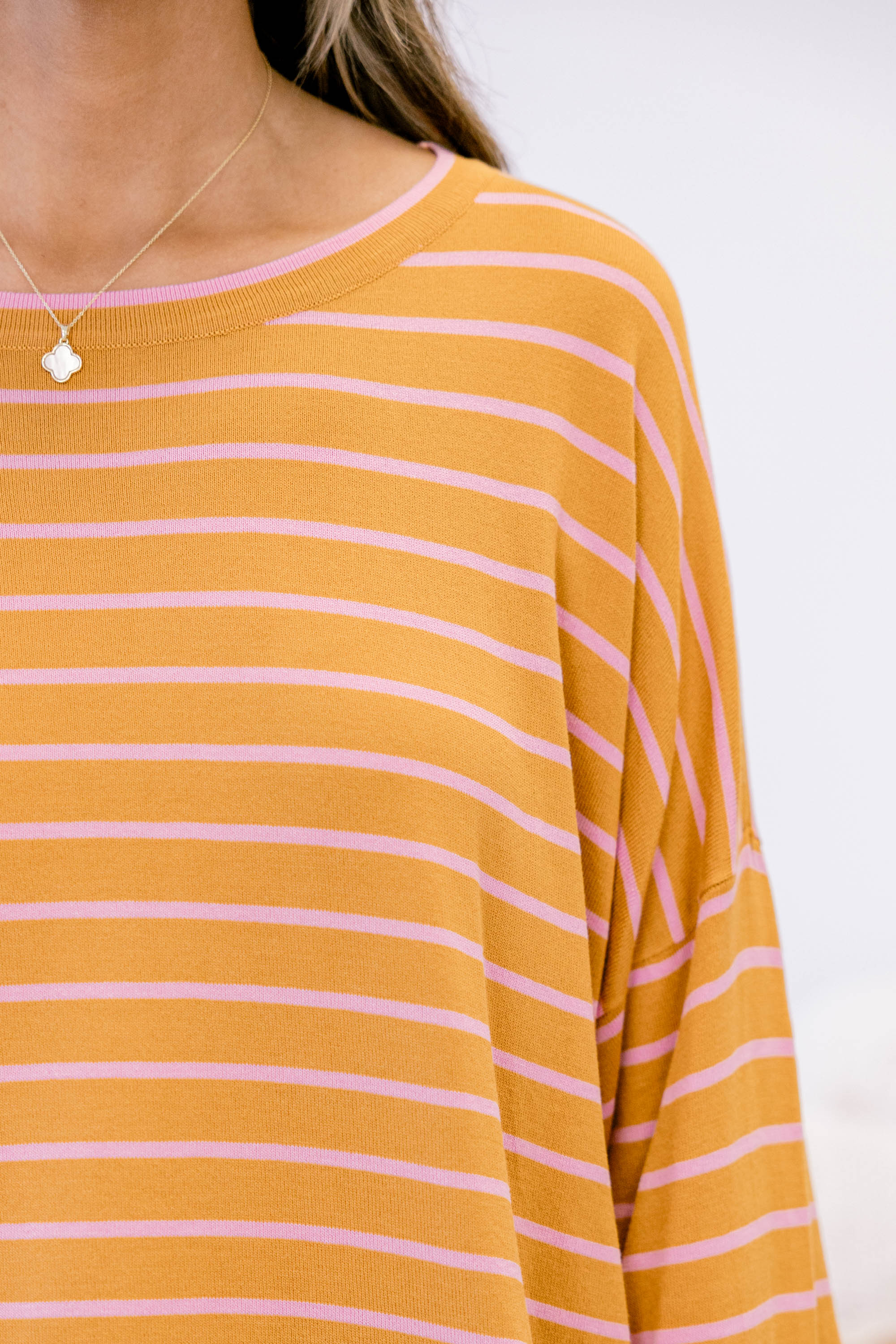 Hard At Work Top, Brown-Pink - Giverhouse