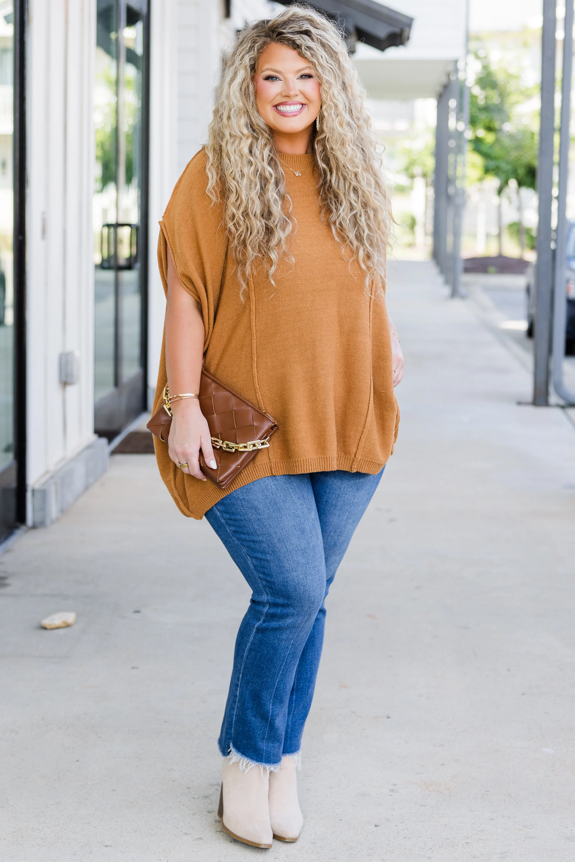 On My Way Over Sweater, Camel - Giverhouse