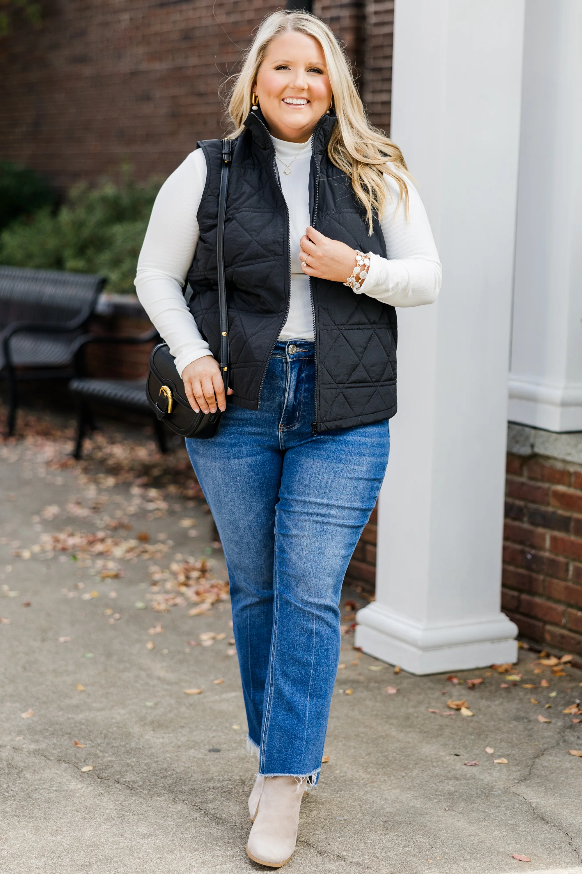 Comfort Cutie Vest, Black - Giverhouse