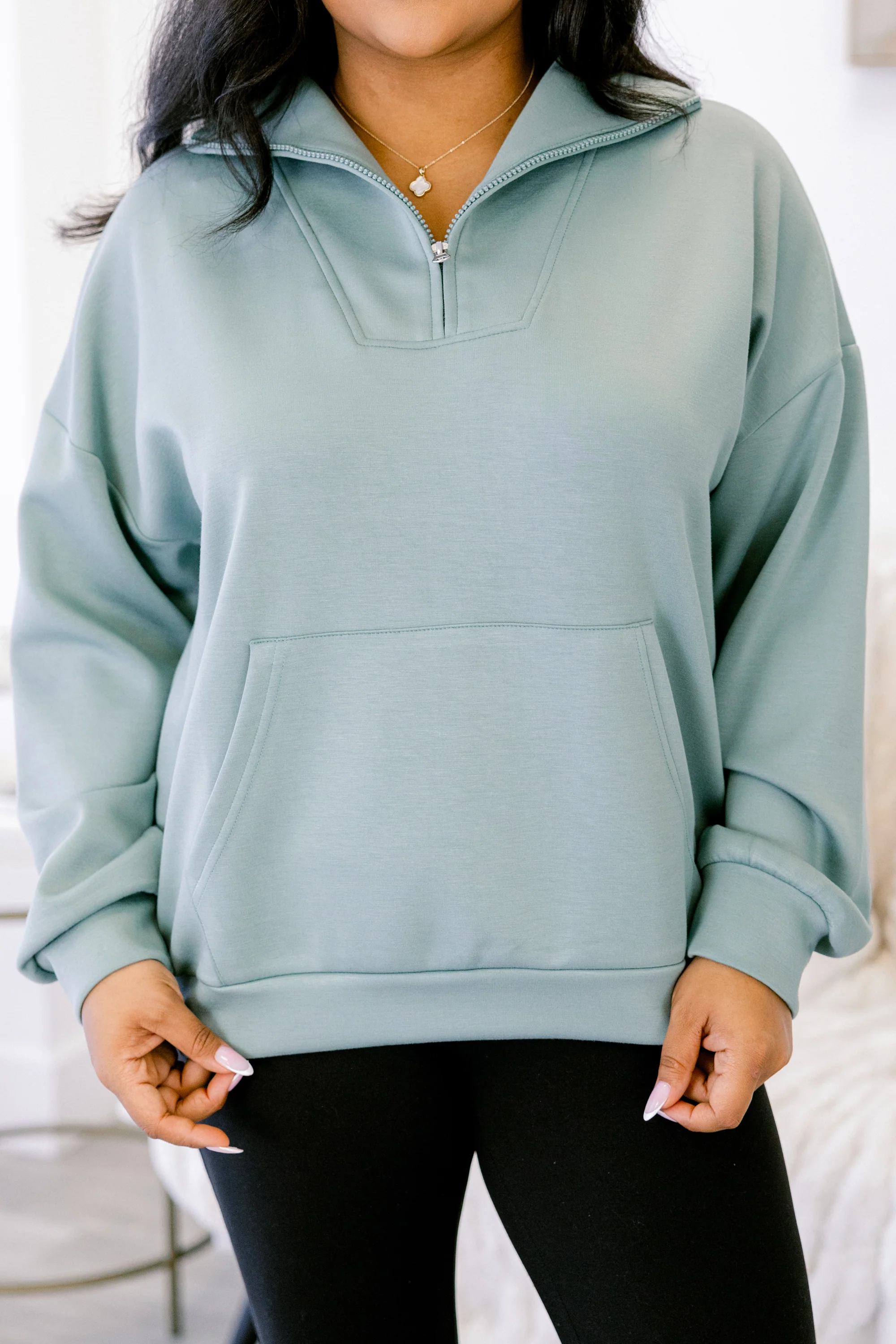 Sporty Chic Pullover, Sage - Giverhouse