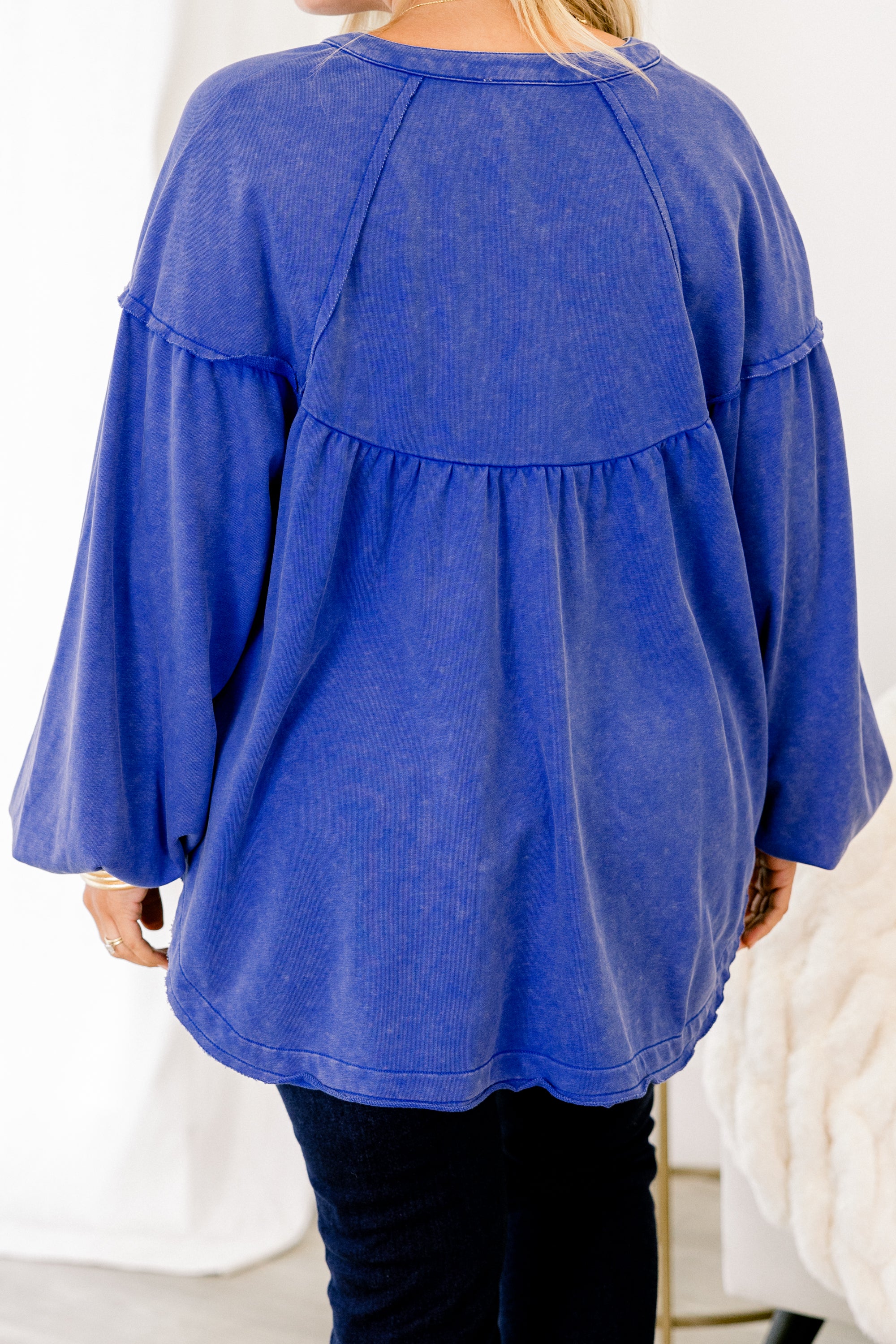 Crimson Sunset Pullover, Blue - Giverhouse