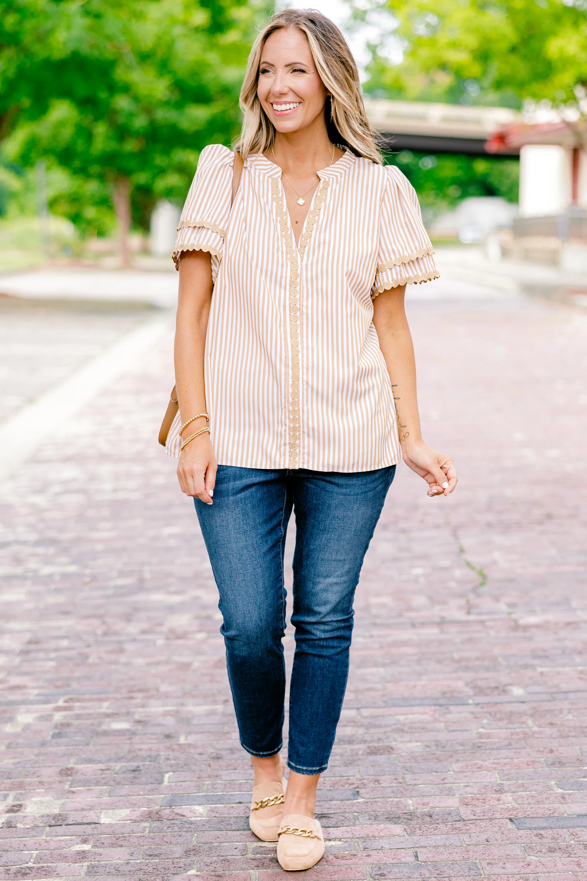 Treading Lightly Top, Brown - Giverhouse