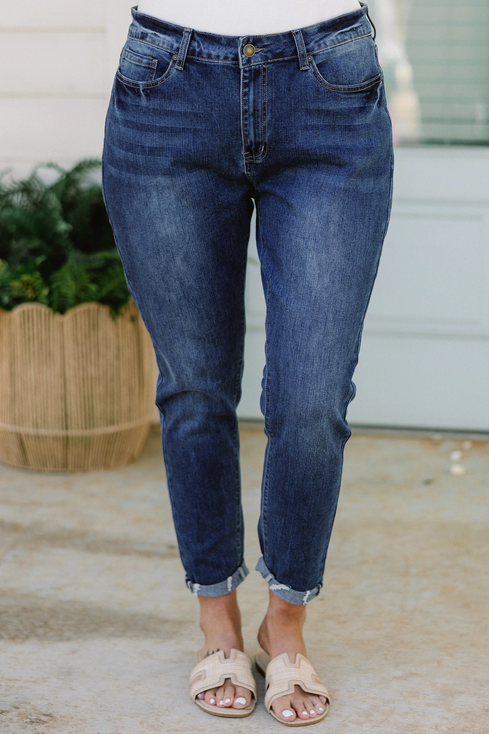 Everyday Happiness Jeans, Dark Wash - Giverhouse