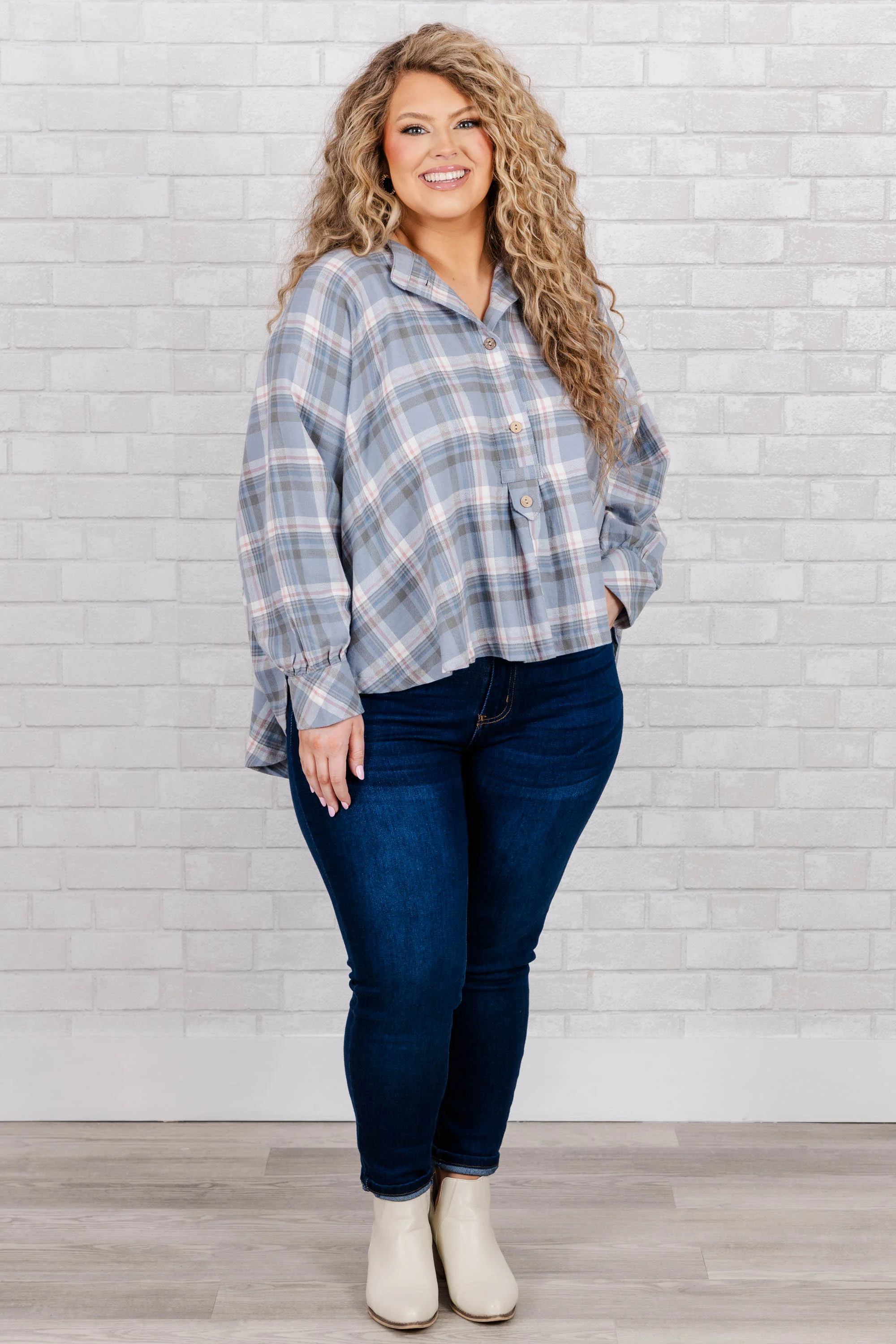 I Feel The Earth Move Top, Blue-Grey - Giverhouse