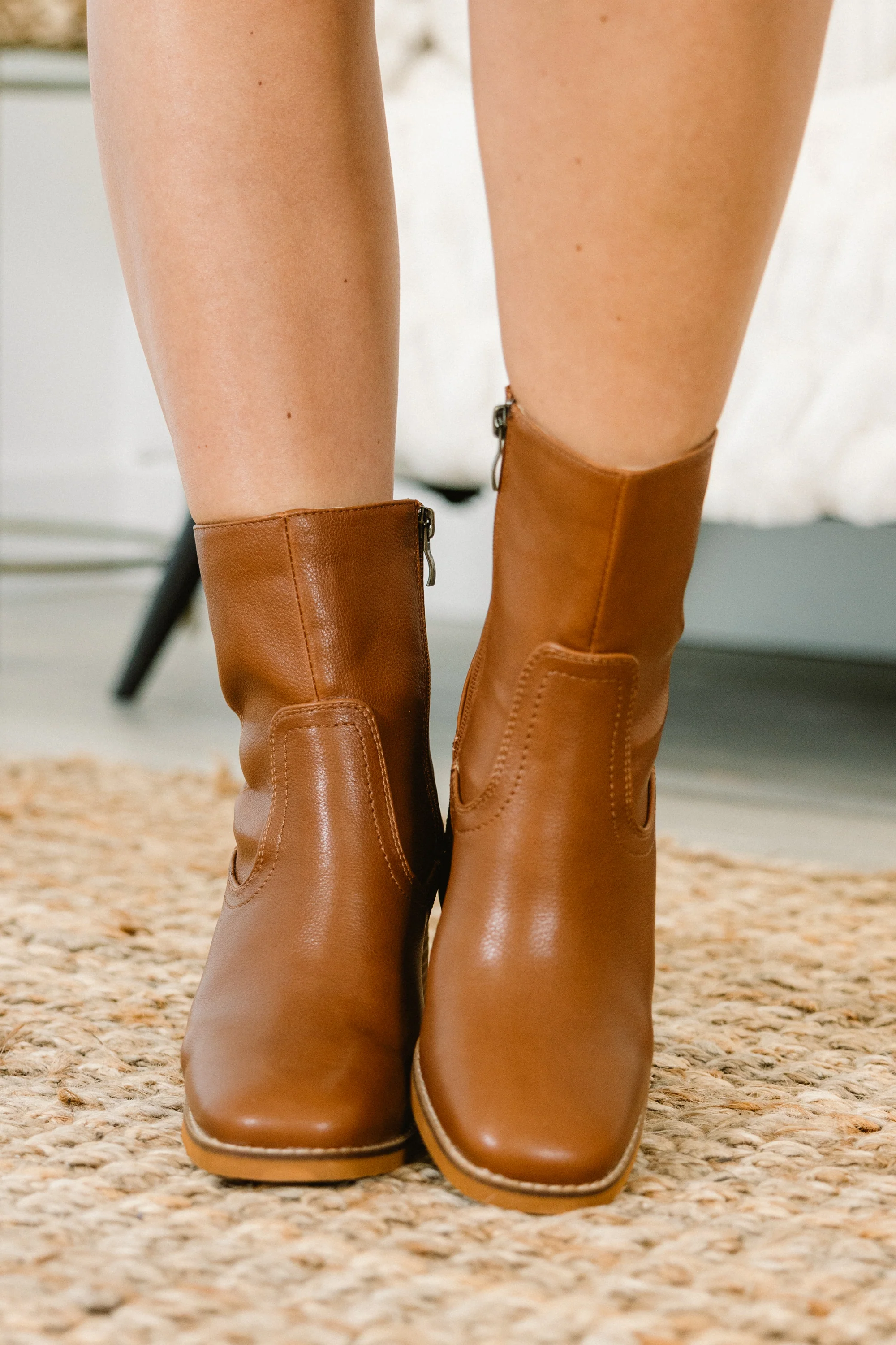 How Can It Be Booties, Camel - Giverhouse