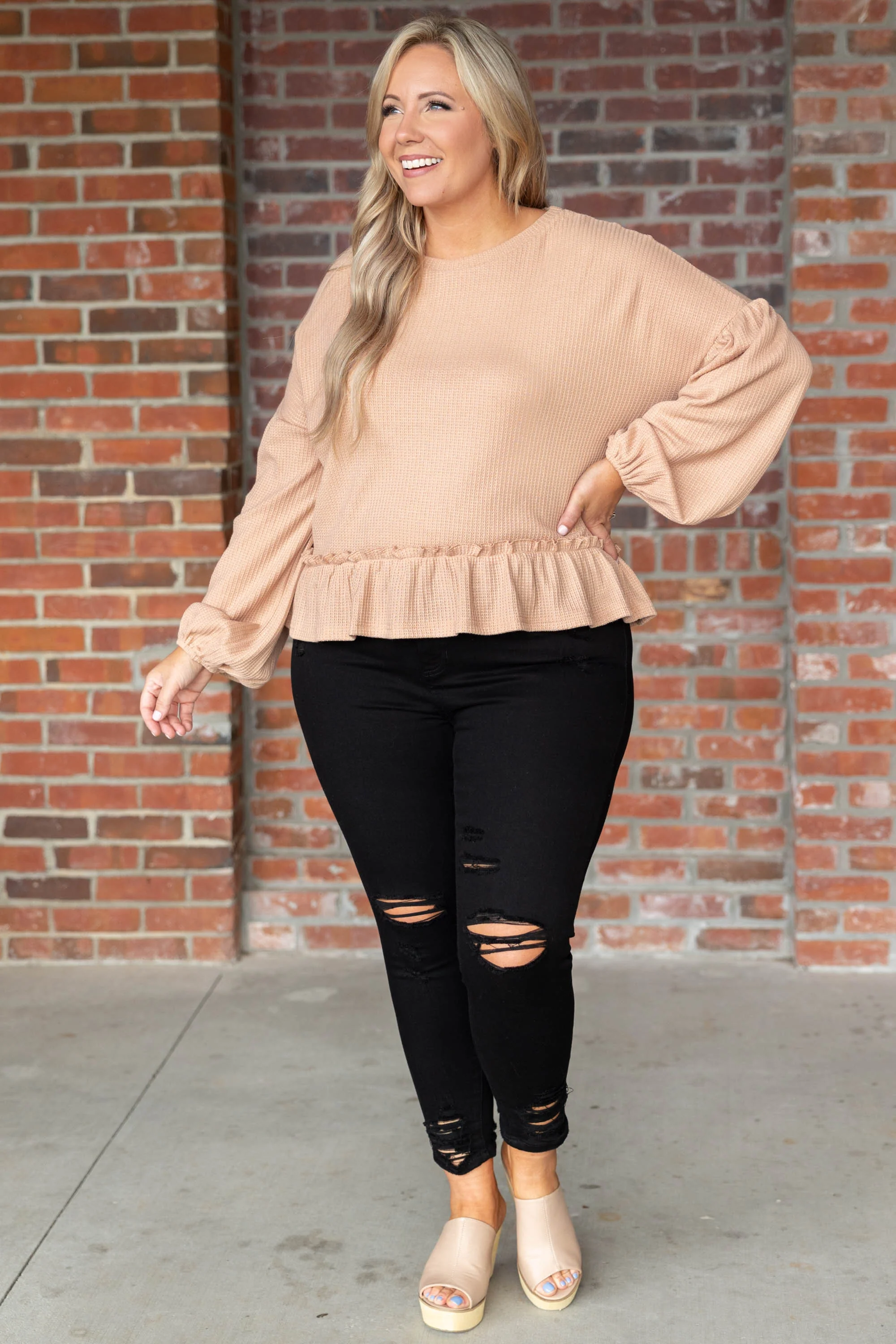 Clever Ways Top, Taupe - Giverhouse