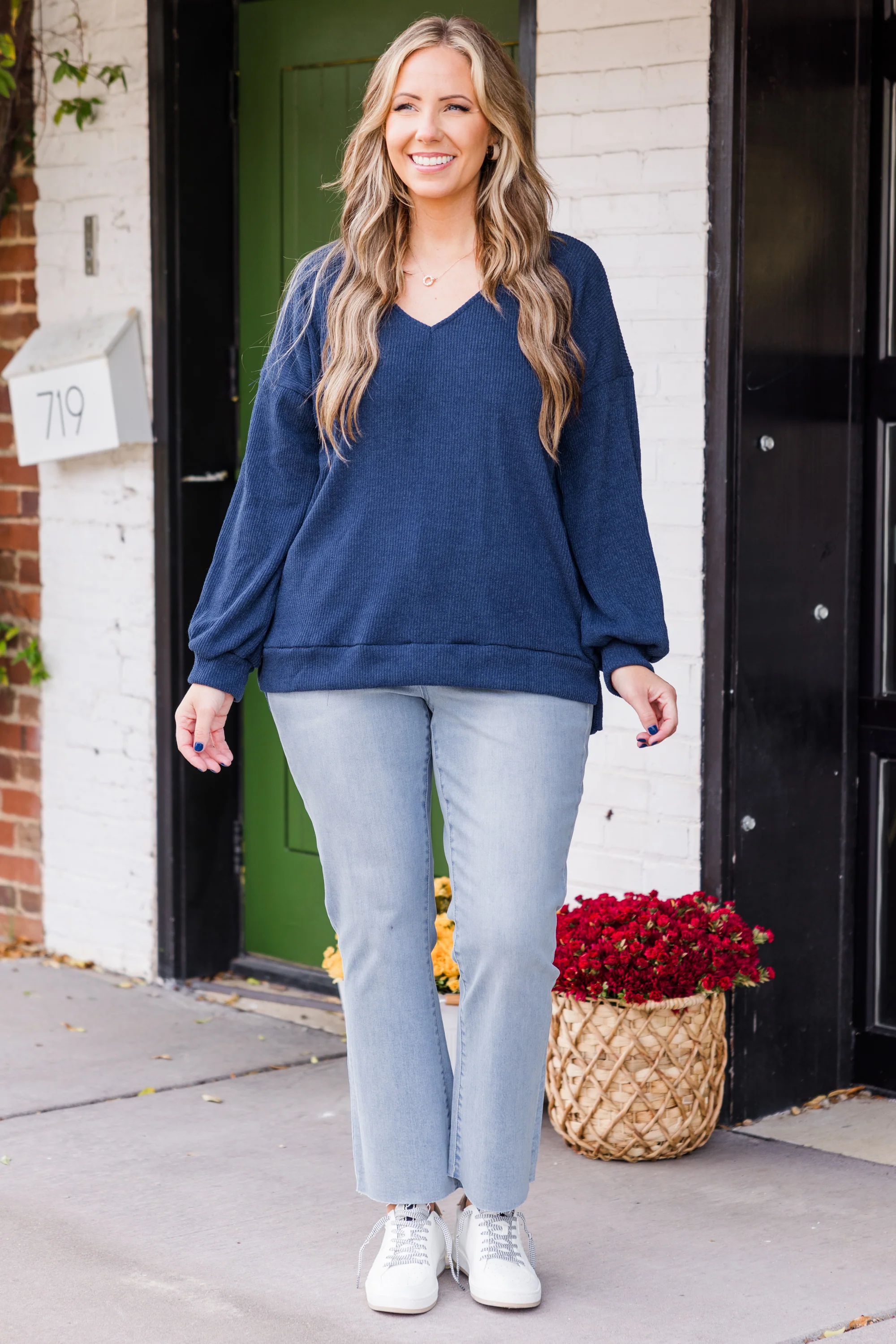 On The Post Top, Navy - Giverhouse