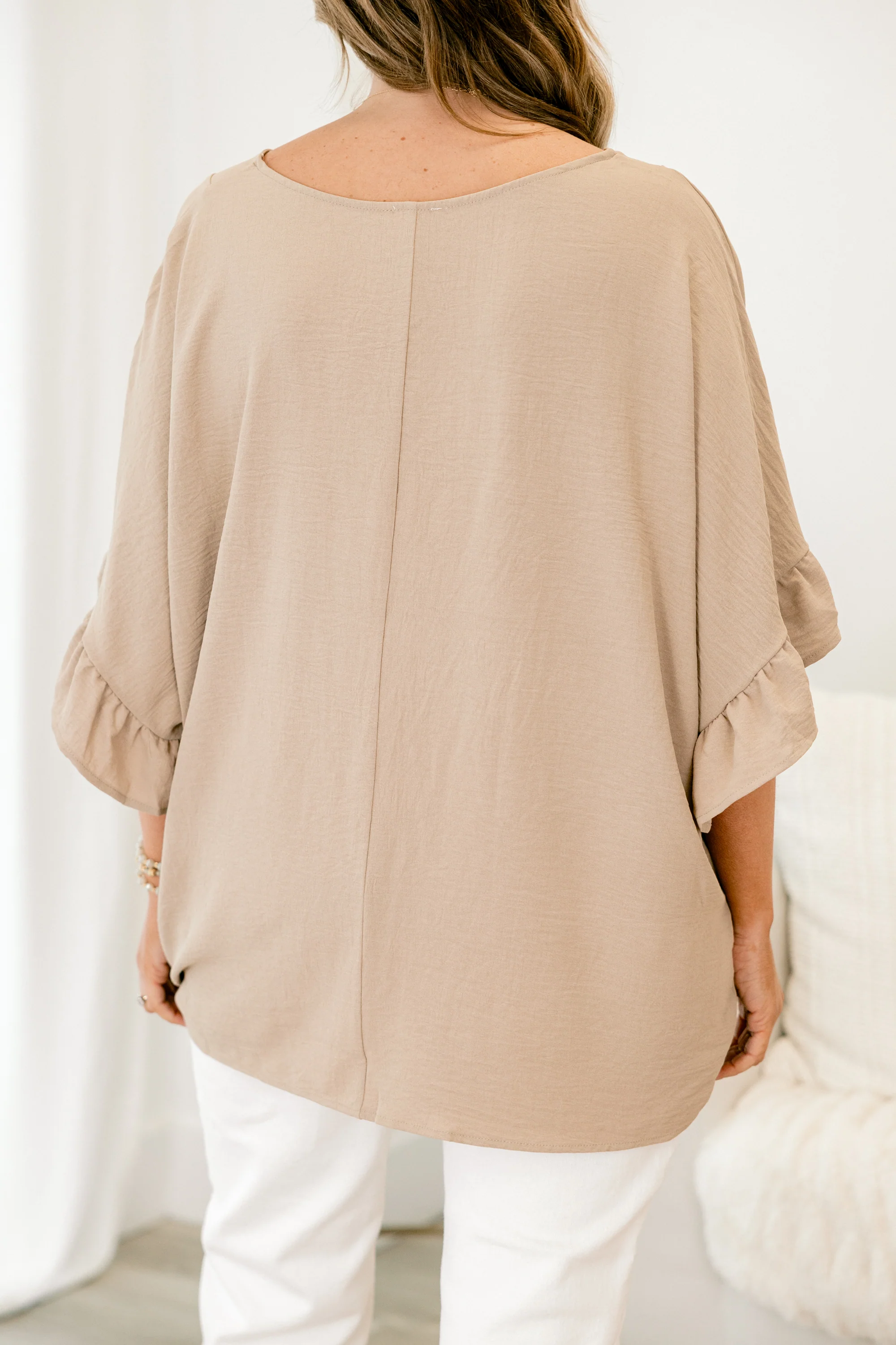 Holding Steady Top, Taupe - Giverhouse