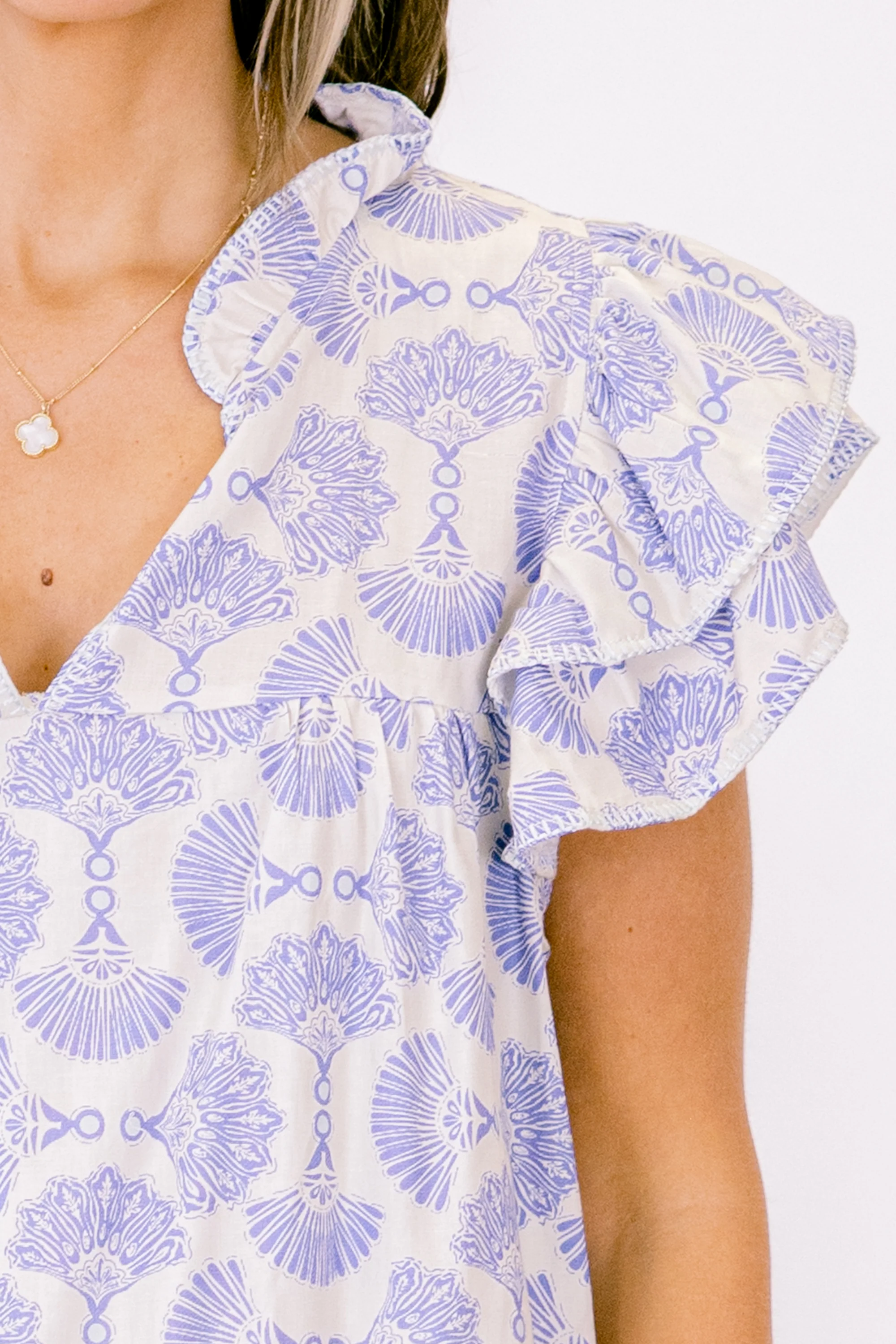 Let's Go On A Walk Top, Blue-Ivory - Giverhouse