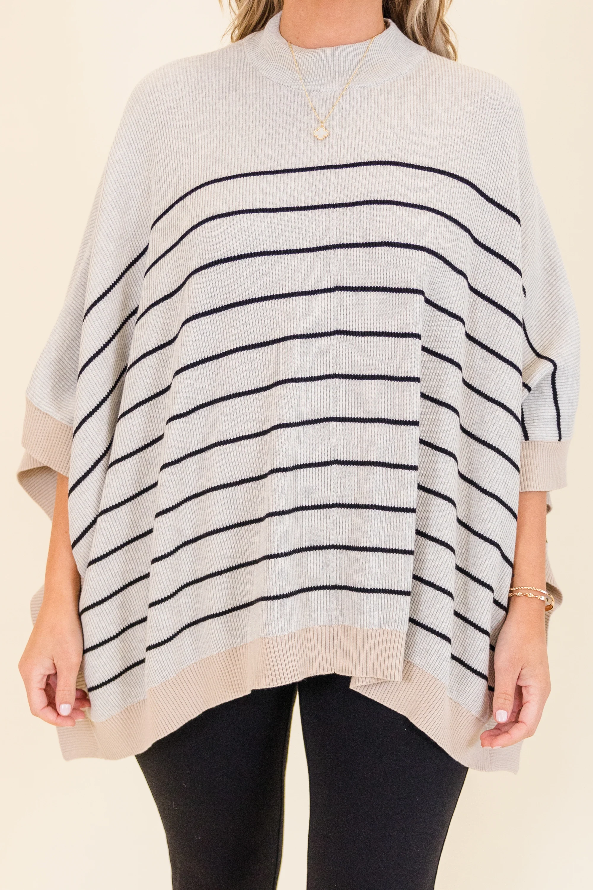 Warm Hugs Poncho, Taupe - Giverhouse