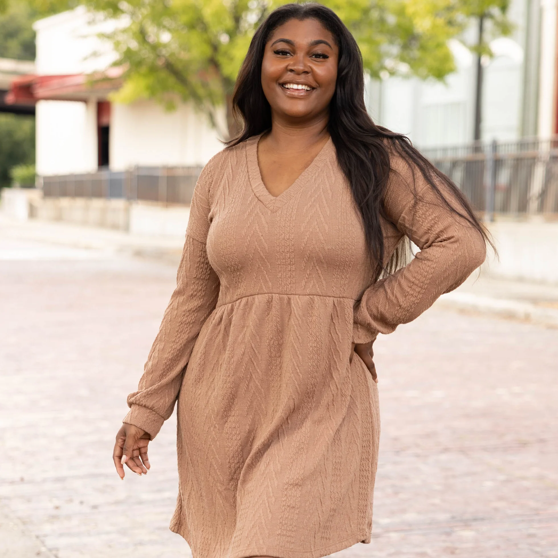 Girl Like Me Dress, Camel - Giverhouse