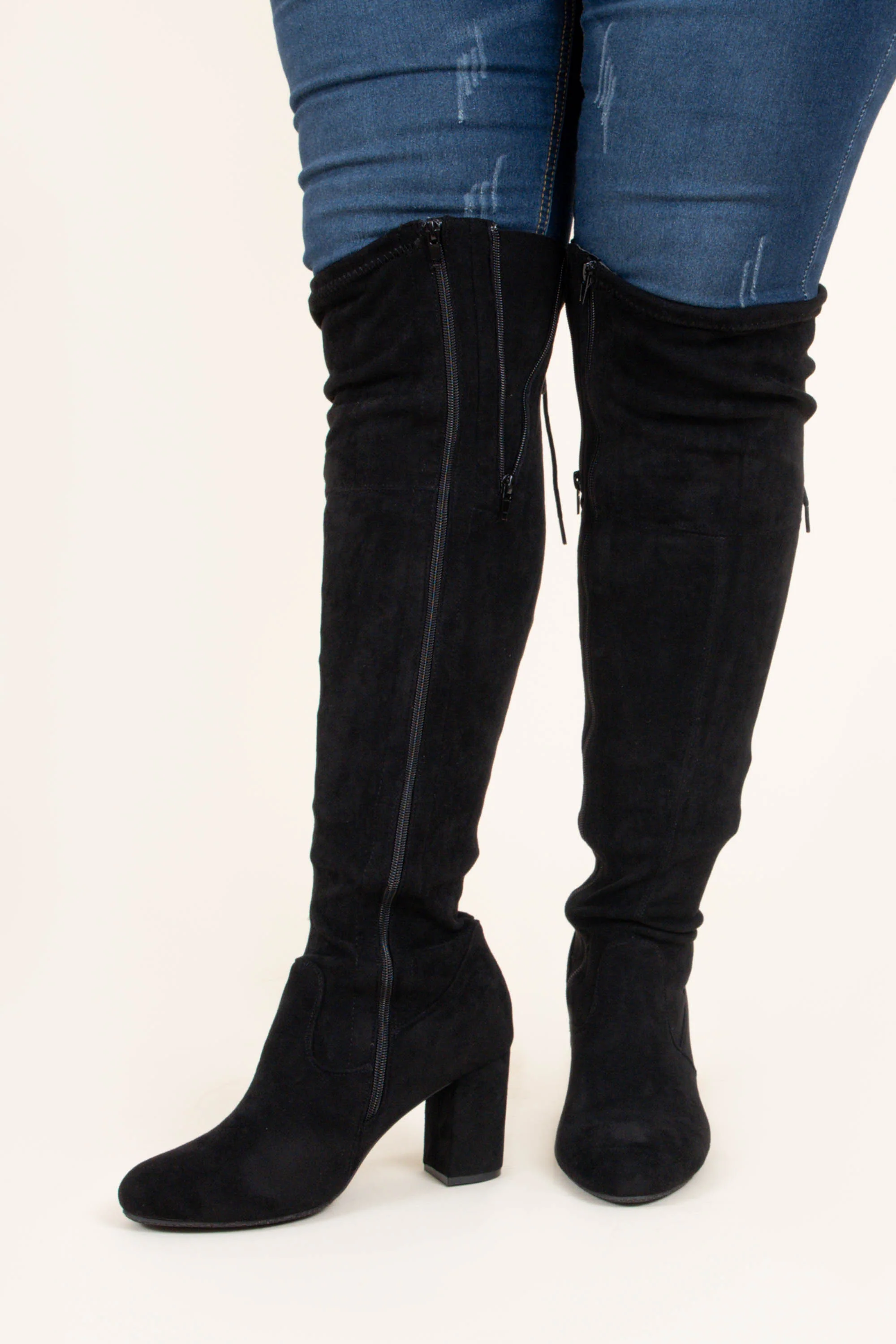 Slaying Suede Boots, Black - Giverhouse